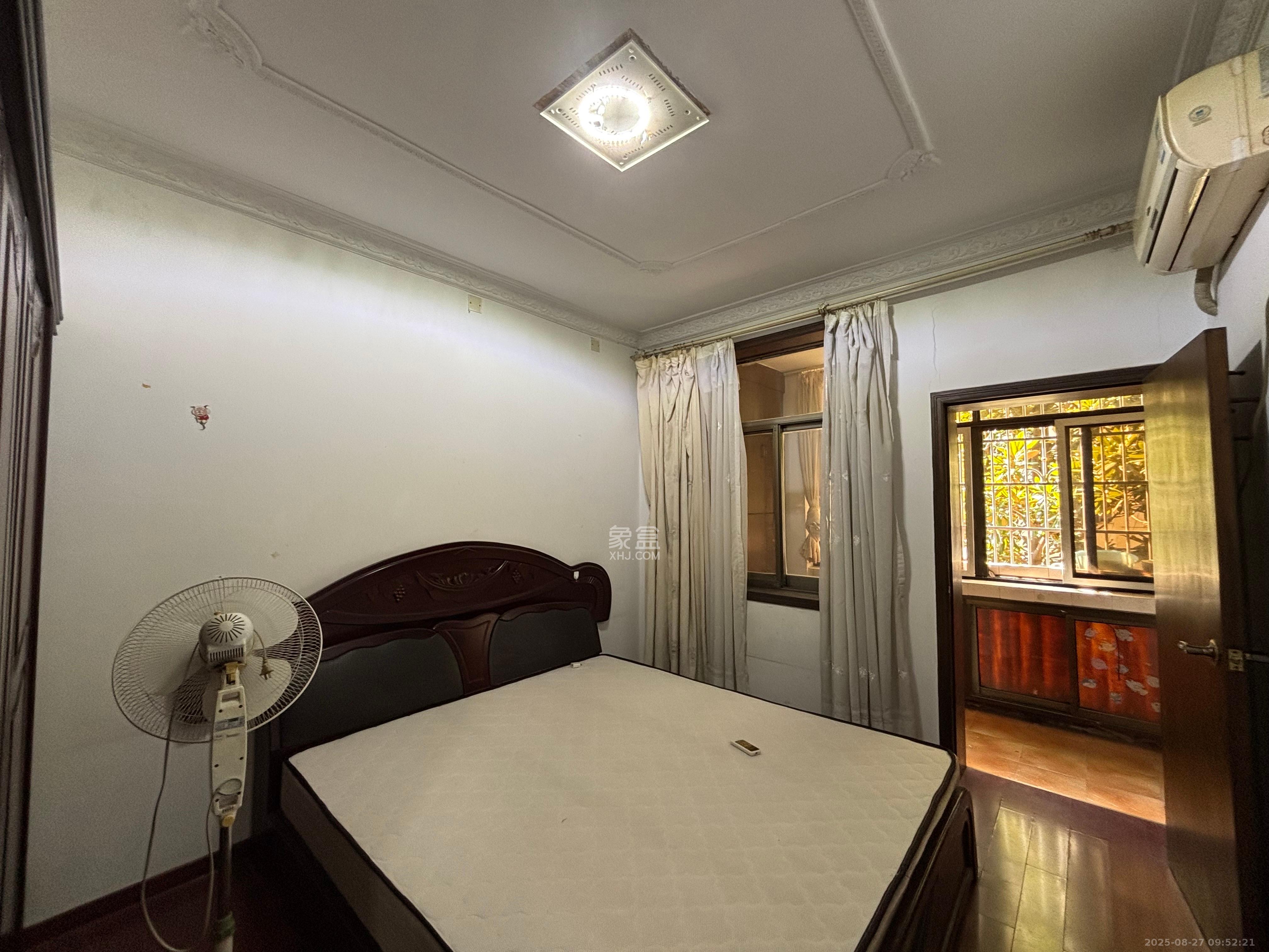 东风一村社区房（王家垅）  2室1厅1卫    1550.0元/月室内图