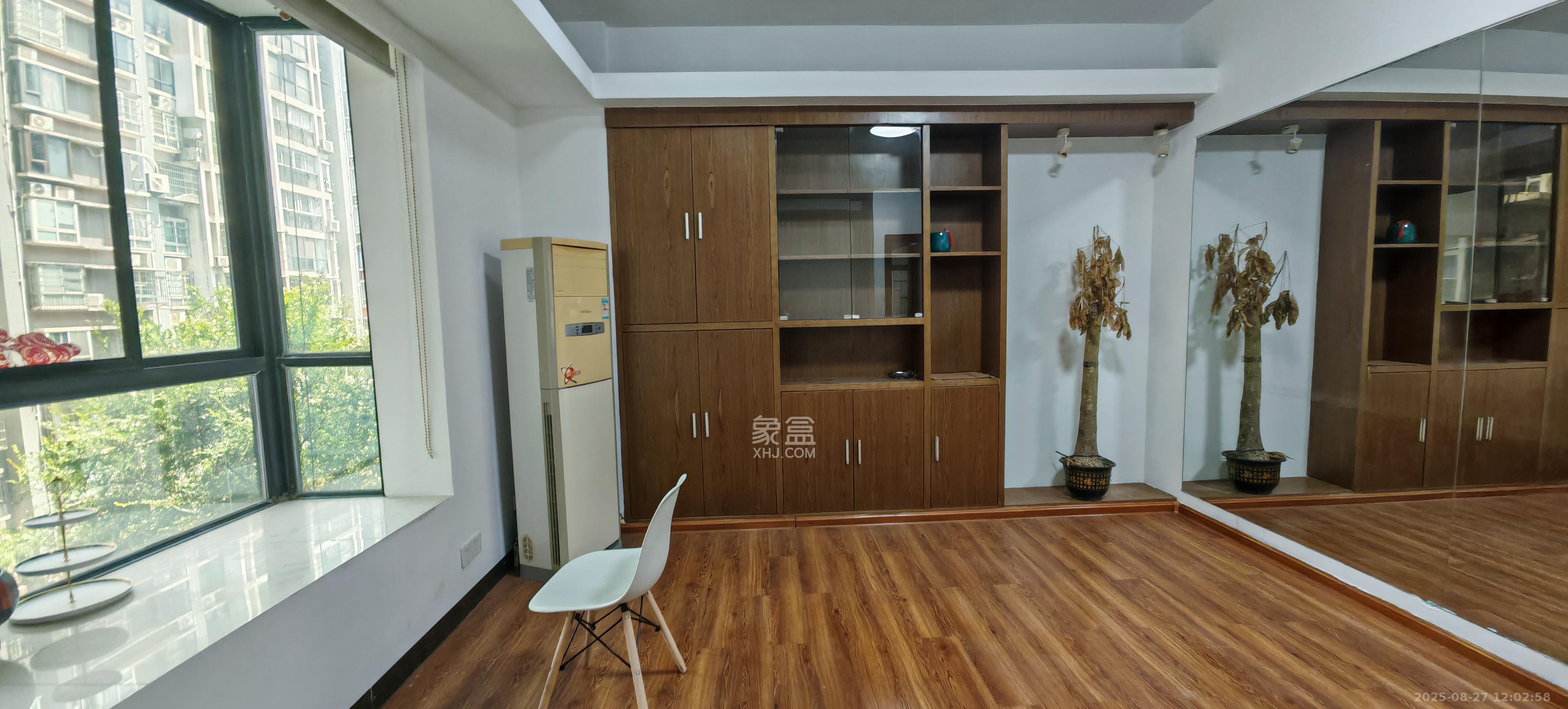 生活艺术城 1室1厅1卫 4000.0元/月 生活艺术城 1室1厅1卫 4000.0元/月室内图