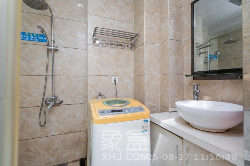 佐佑大厦 1室1厅1卫 800.0元/月 佐佑大厦 1室1厅1卫 800.0元/月室内图