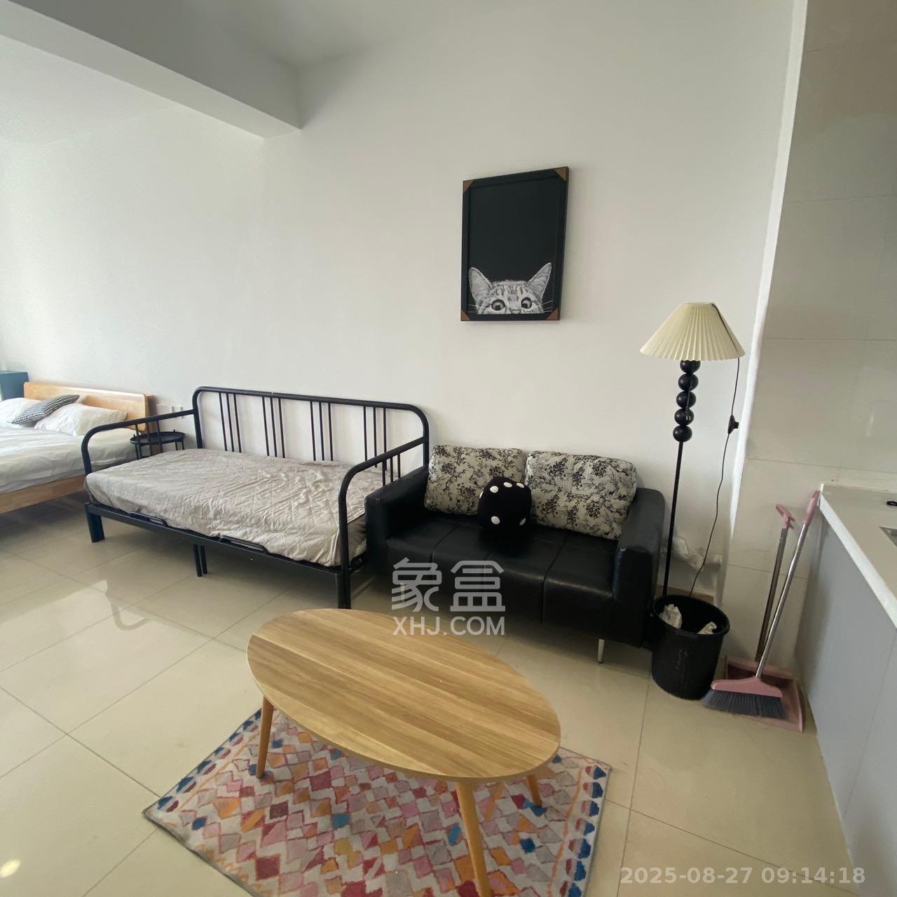 天心华庭 1室1厅1卫 1950.0元/月 天心华庭 1室1厅1卫 1950.0元/月室内图