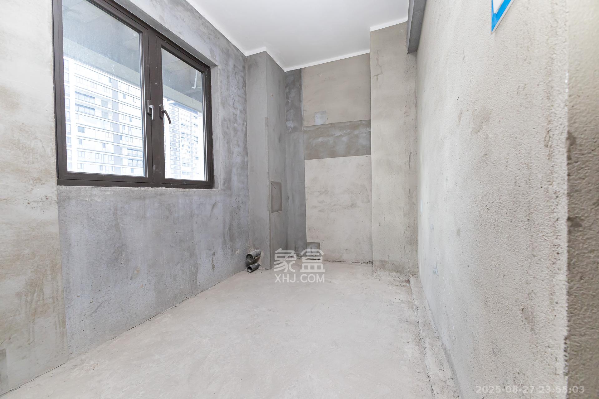 时代建发和著  4室2厅2卫    350.0万 时代建发和著  4室2厅2卫    350.0万厨房