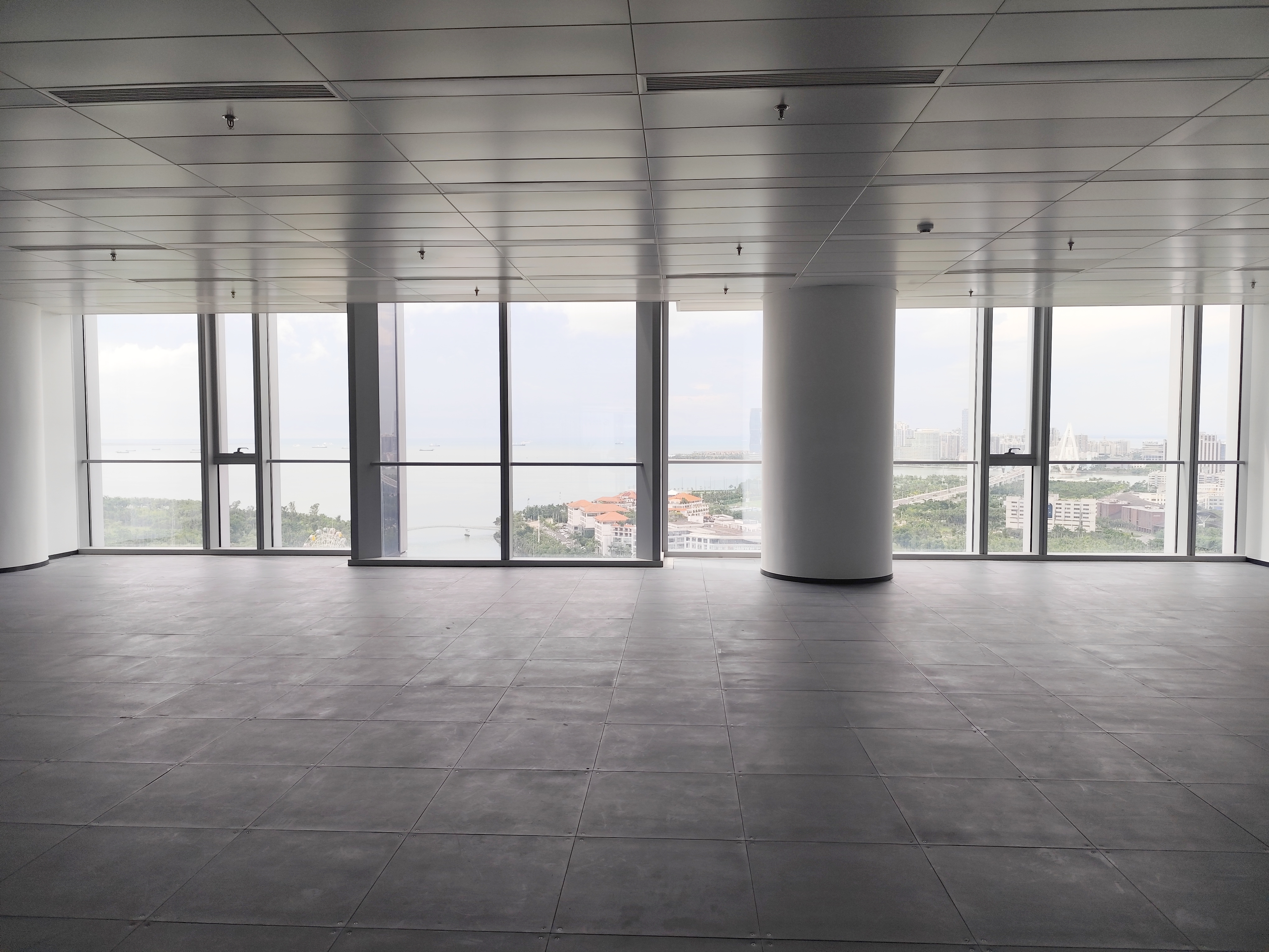 中海国际中心   222.0㎡      24500.0元/月室内图