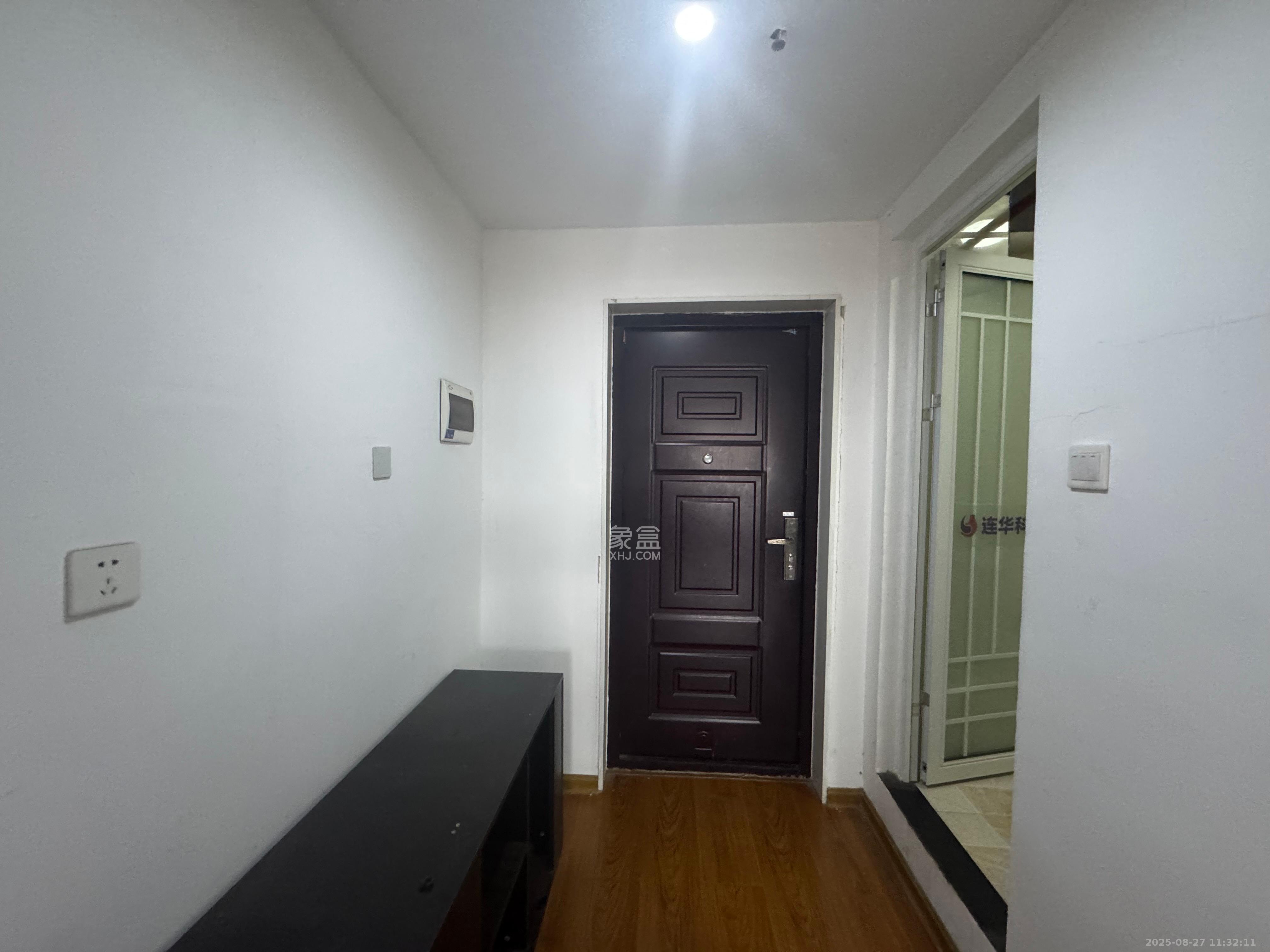 蓝湾国际广场  1室0厅0卫    3600.0元/月室内图