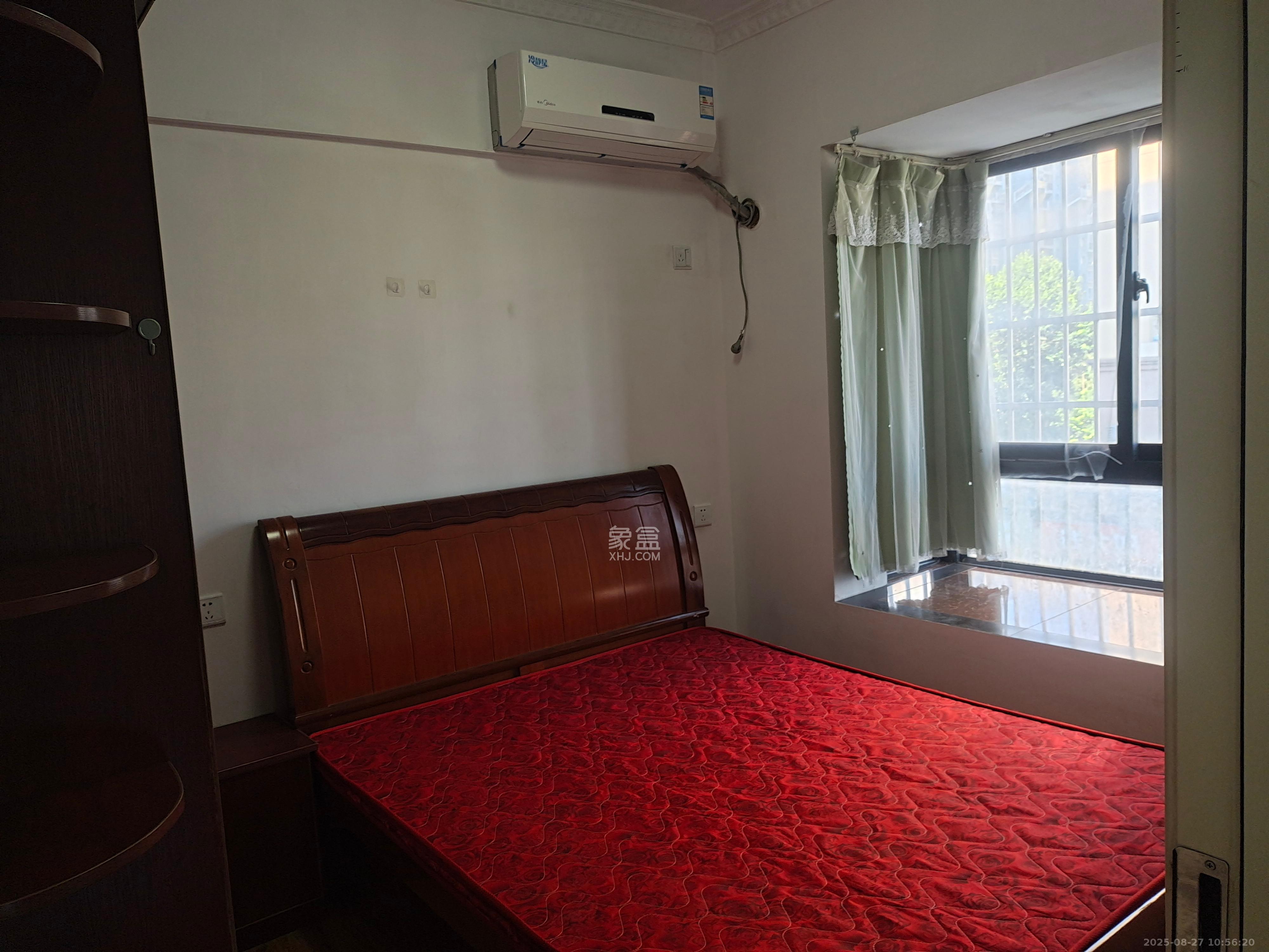 上峰苑(兰亭玥岛)  2室1厅1卫    2000.0元/月 上峰苑(兰亭玥岛)  2室1厅1卫    2000.0元/月室内图