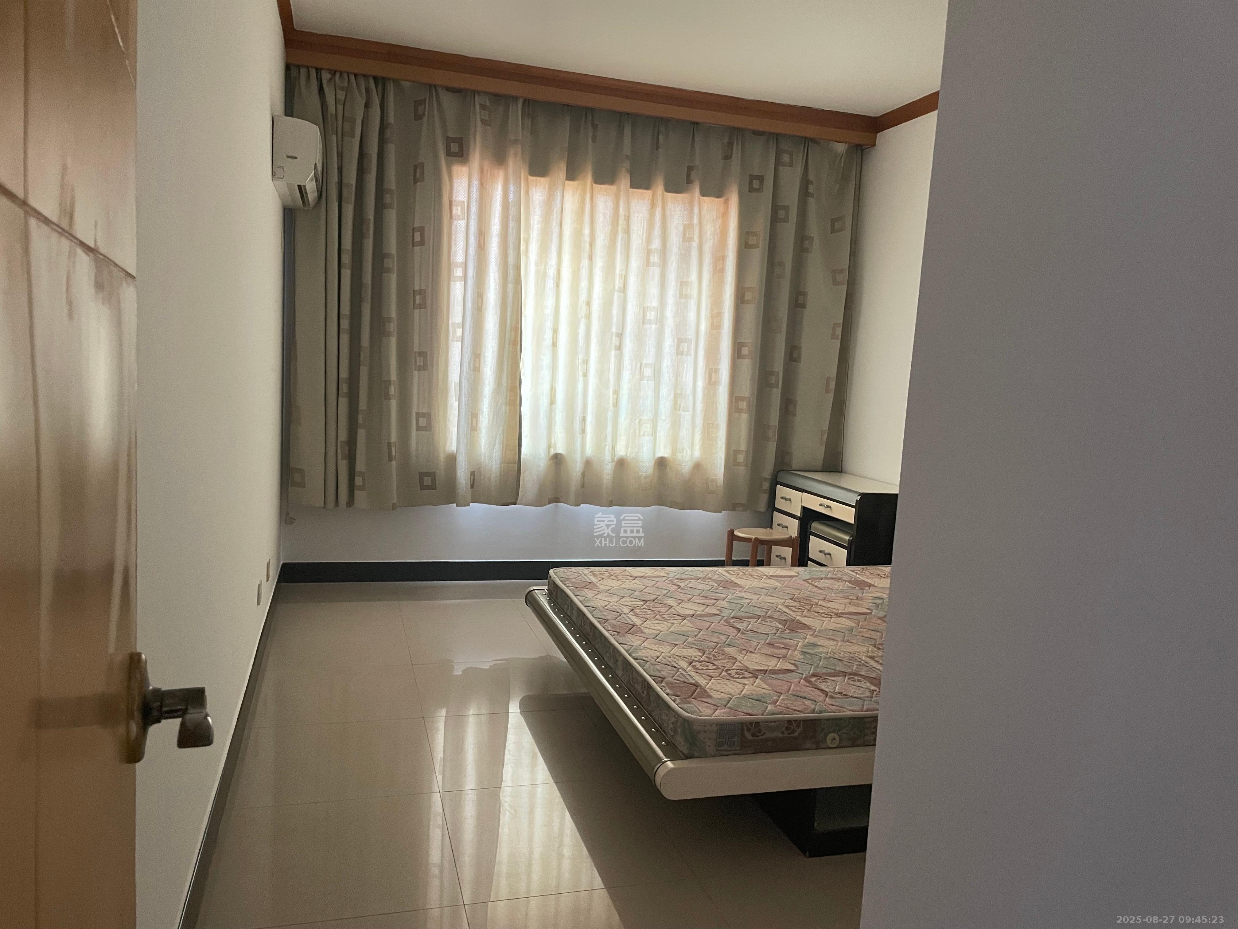 宏轩花苑 3室2厅1卫 2600.0元/月 宏轩花苑 3室2厅1卫 2600.0元/月室内图