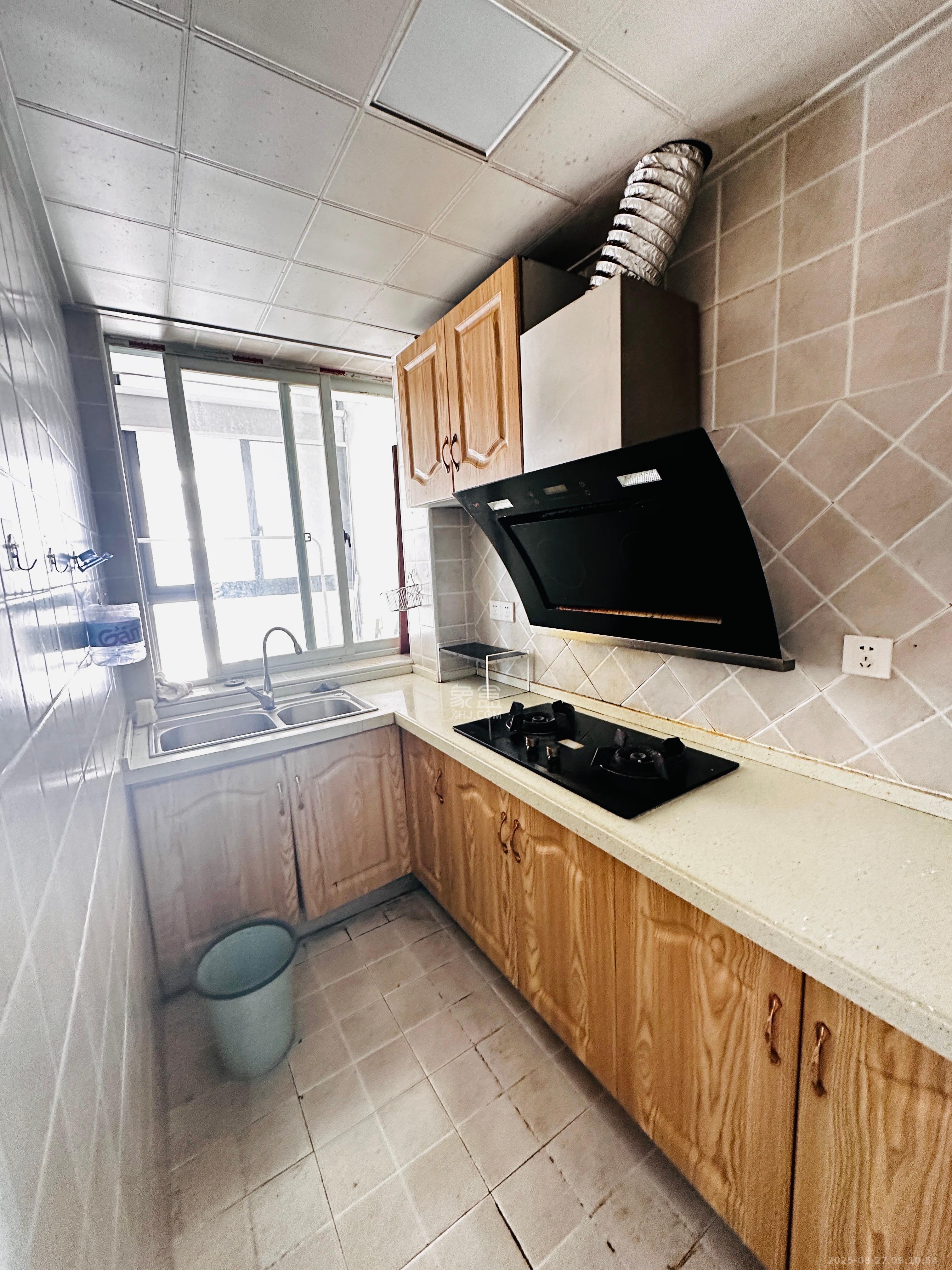 北辰三角洲E3区 1室1厅1卫 1900.0元/月 北辰三角洲E3区 1室1厅1卫 1900.0元/月室内图