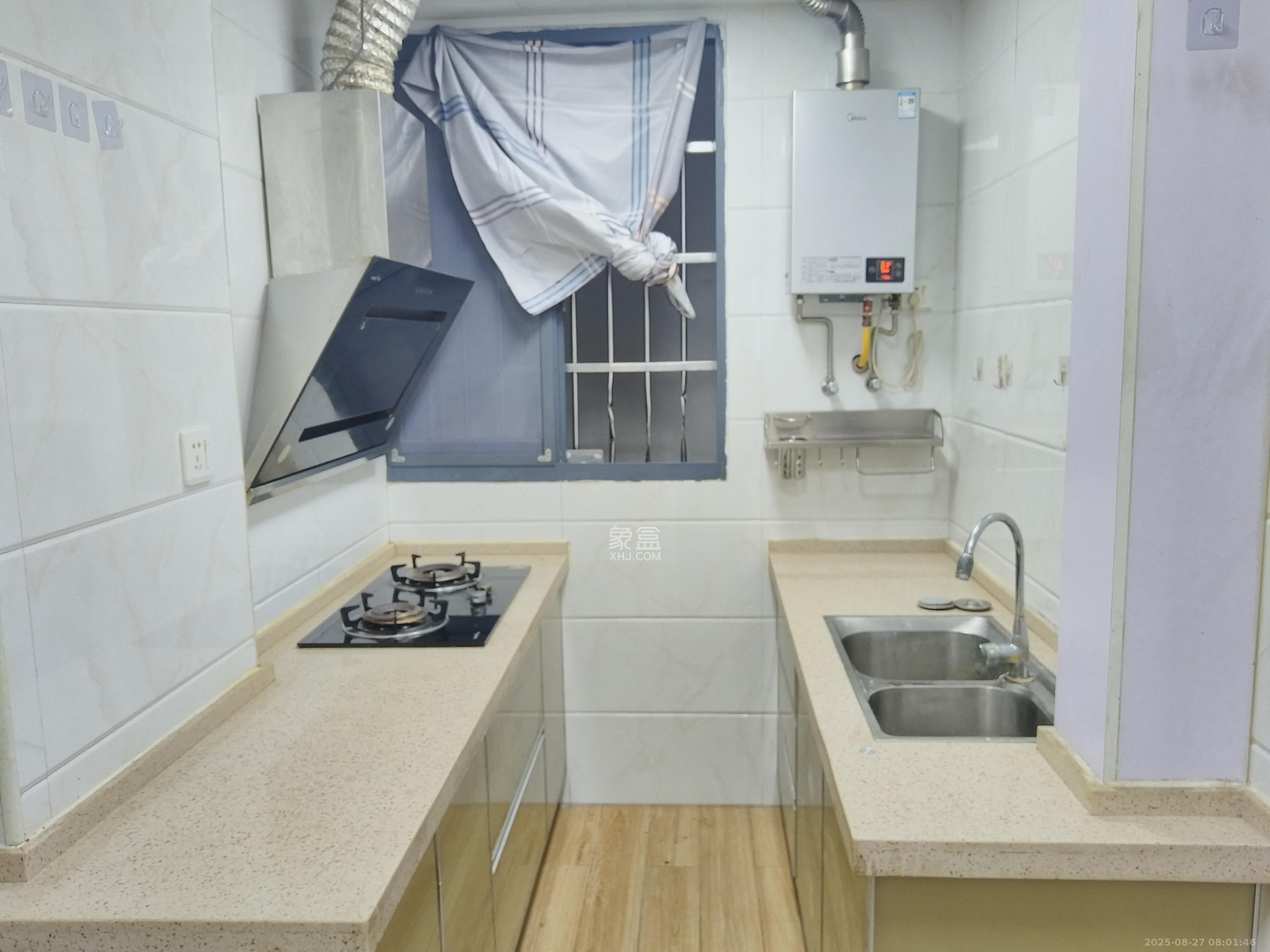 麓山枫情 2室1厅1卫 2000.0元/月 麓山枫情 2室1厅1卫 2000.0元/月室内图