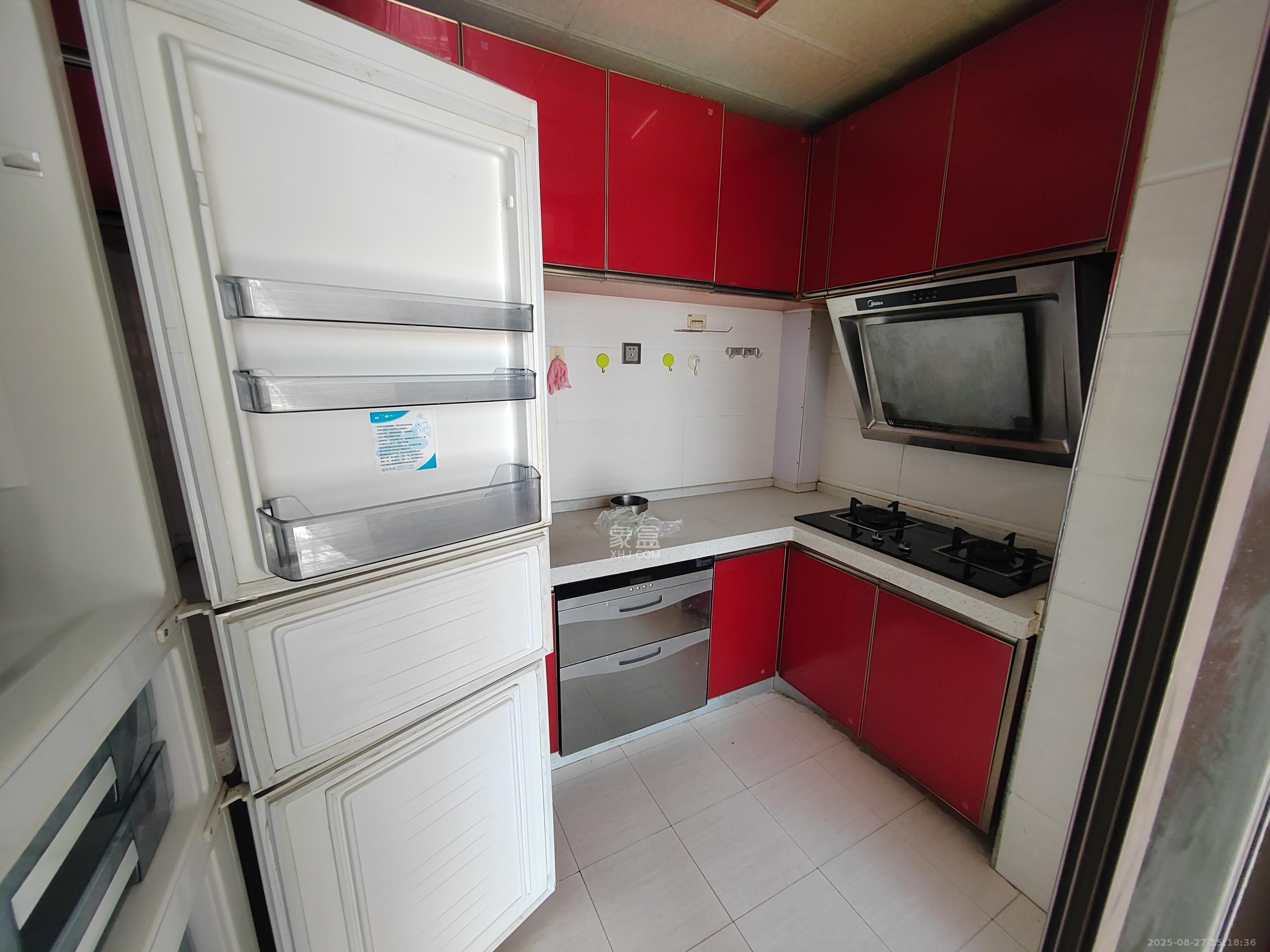 德庆水韵山城  2室1厅1卫    1700.0元/月室内图