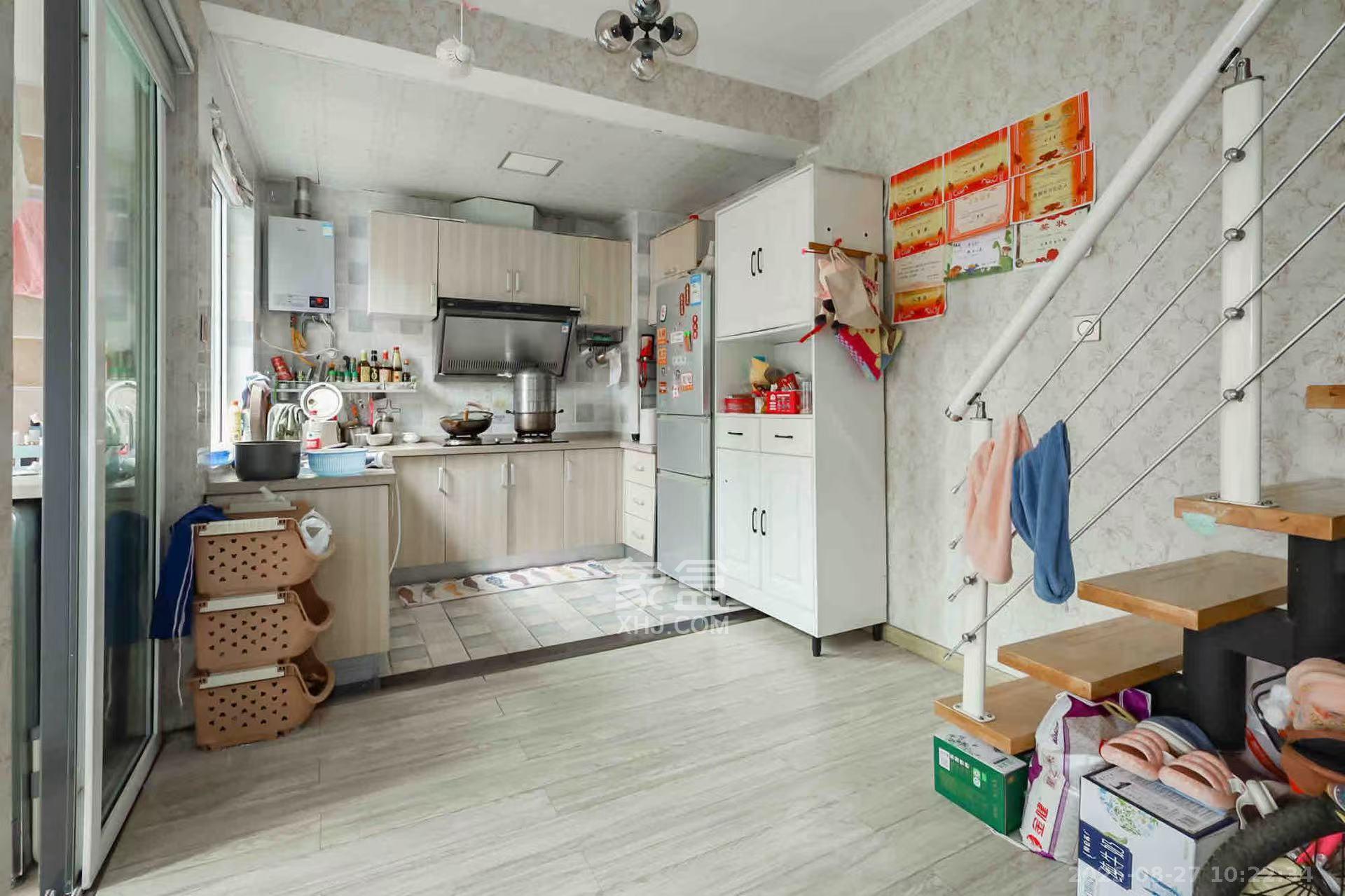 联美品格  2室2厅1卫   2200.00元/月室内图