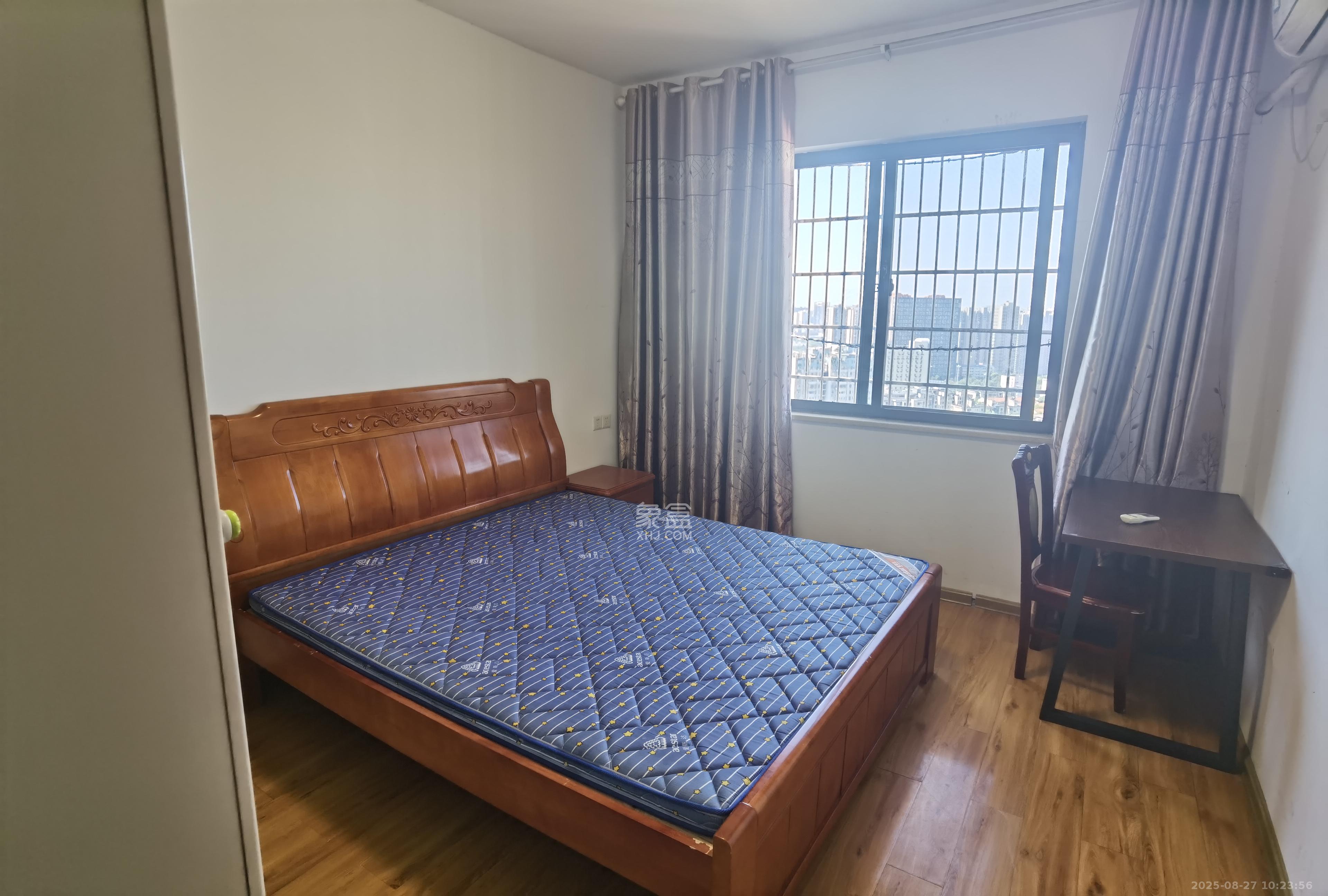 阳光锦城 2室2厅1卫 2300.0元/月 阳光锦城 2室2厅1卫 2300.0元/月室内图