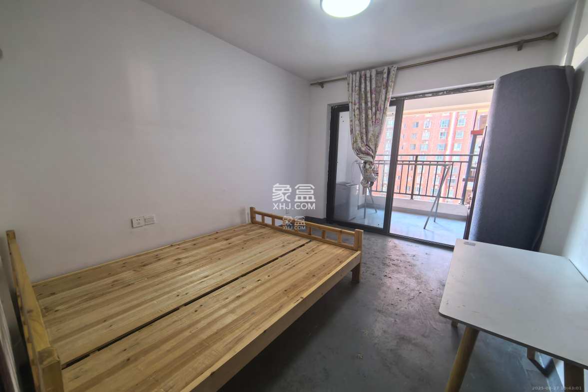 东玺门  3室1厅1卫    2000.0元/月 东玺门  3室1厅1卫    2000.0元/月室内图