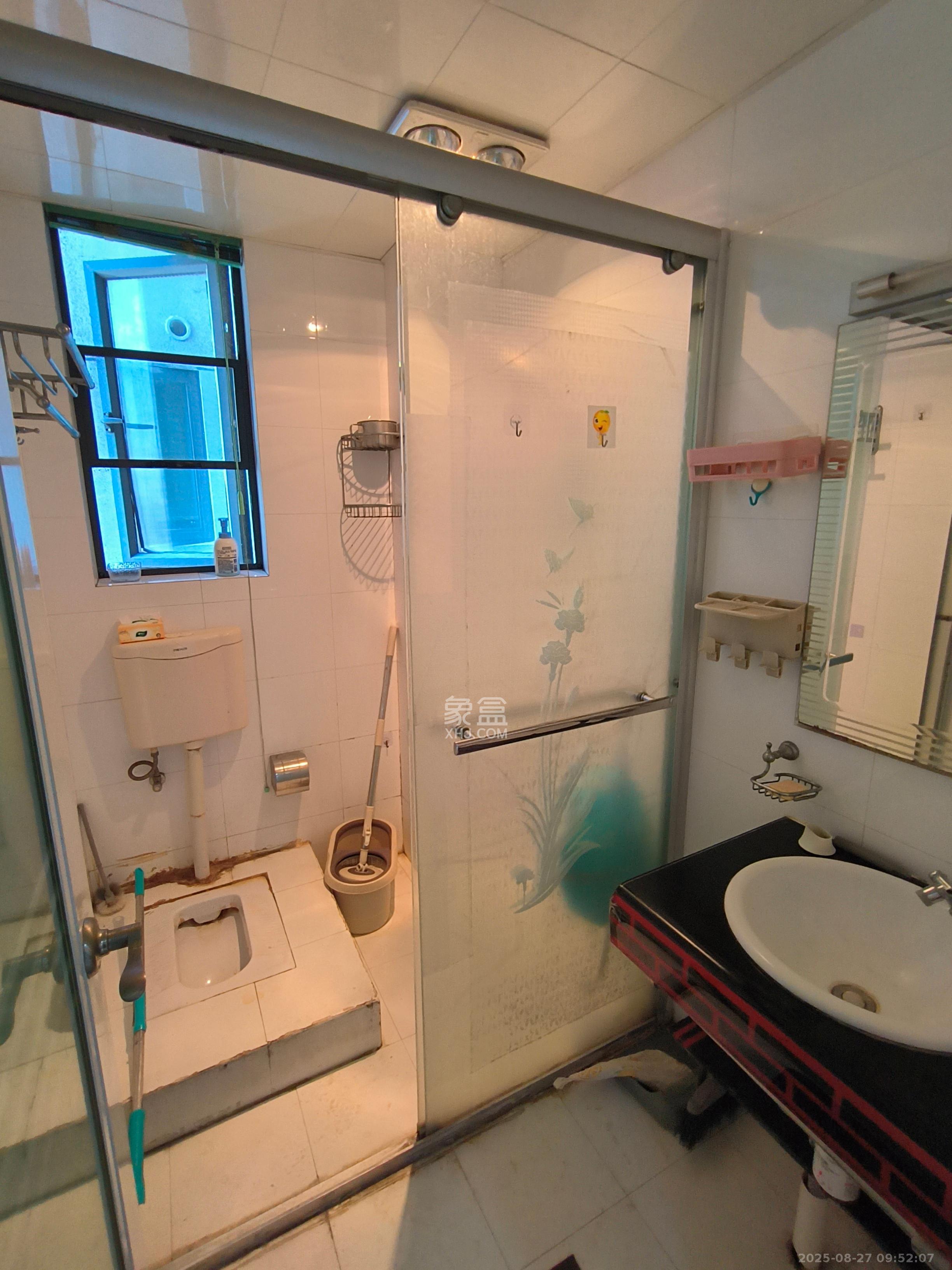 湘域中央 2室1厅1卫 2800.0元/月 湘域中央 2室1厅1卫 2800.0元/月室内图