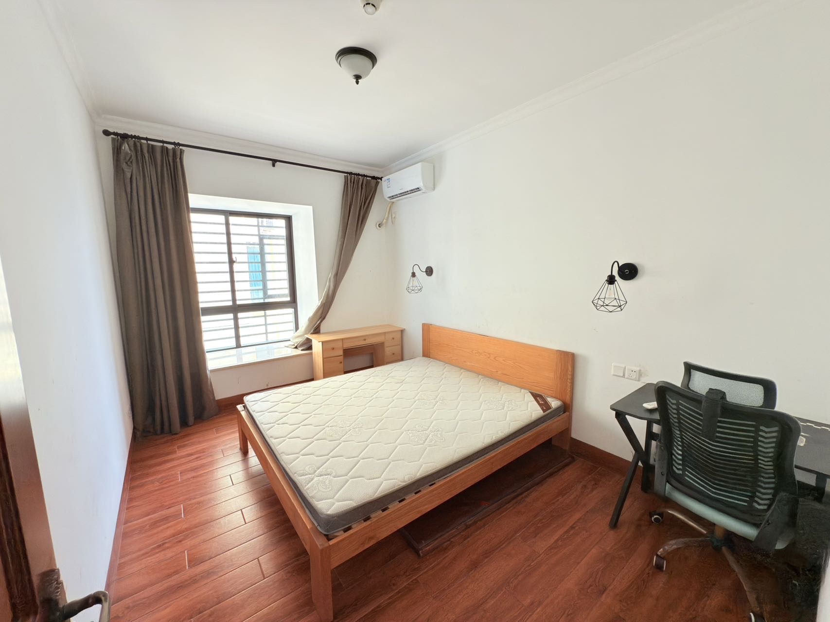 消防总队琼山住宅小区 3室2厅2卫 2800.0元/月 消防总队琼山住宅小区 3室2厅2卫 2800.0元/月室内图