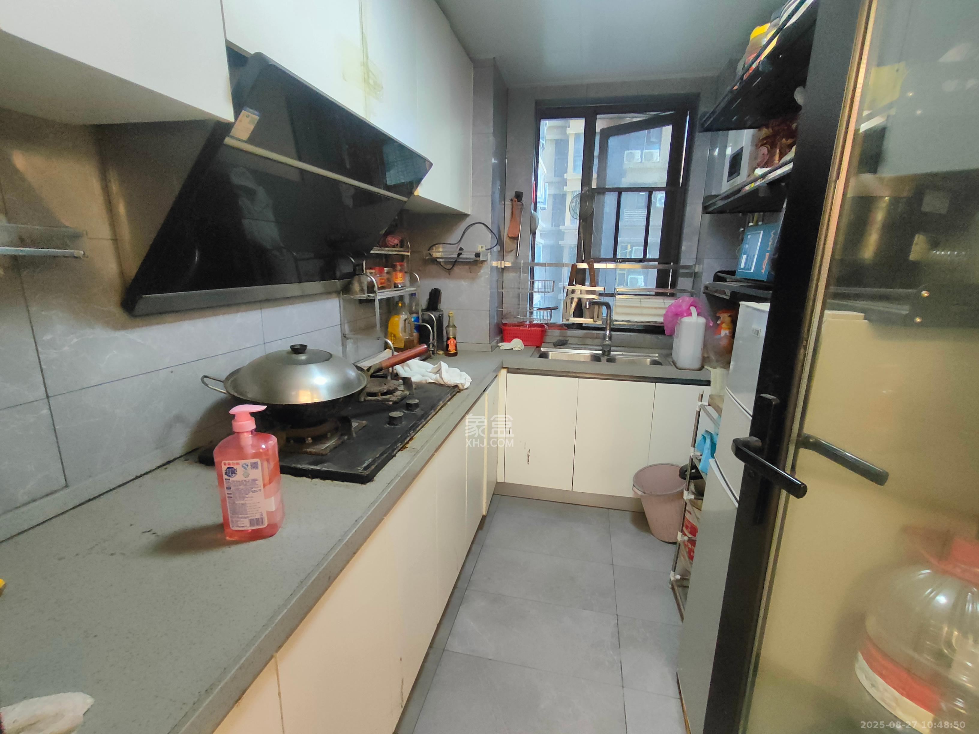 润和美郡(润和紫郡五期) 1室0厅0卫 2200.0元/月 润和美郡(润和紫郡五期) 1室0厅0卫 2200.0元/月室内图