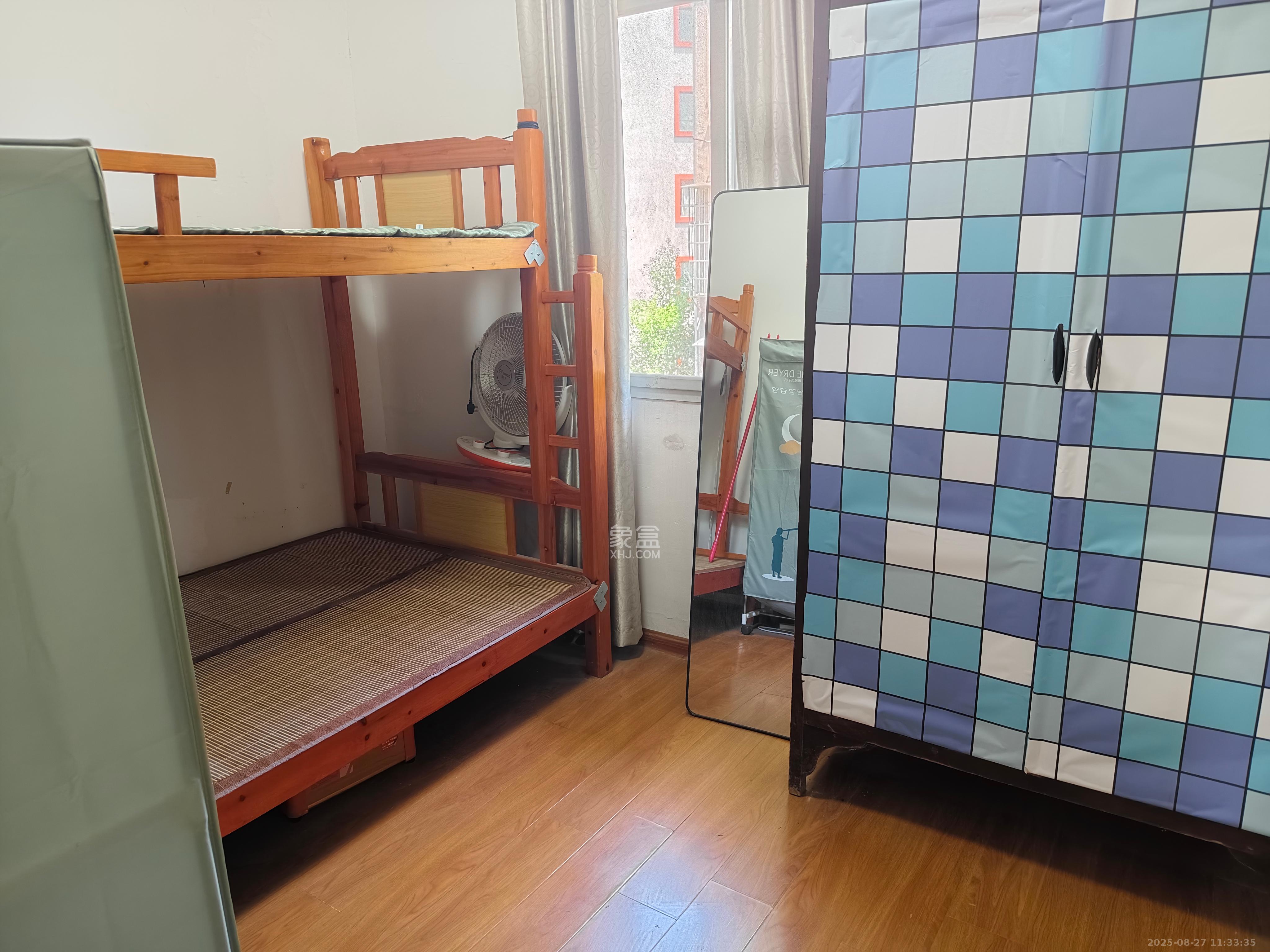 砂子塘社区 1室1厅1卫 1000.0元/月 砂子塘社区 1室1厅1卫 1000.0元/月室内图