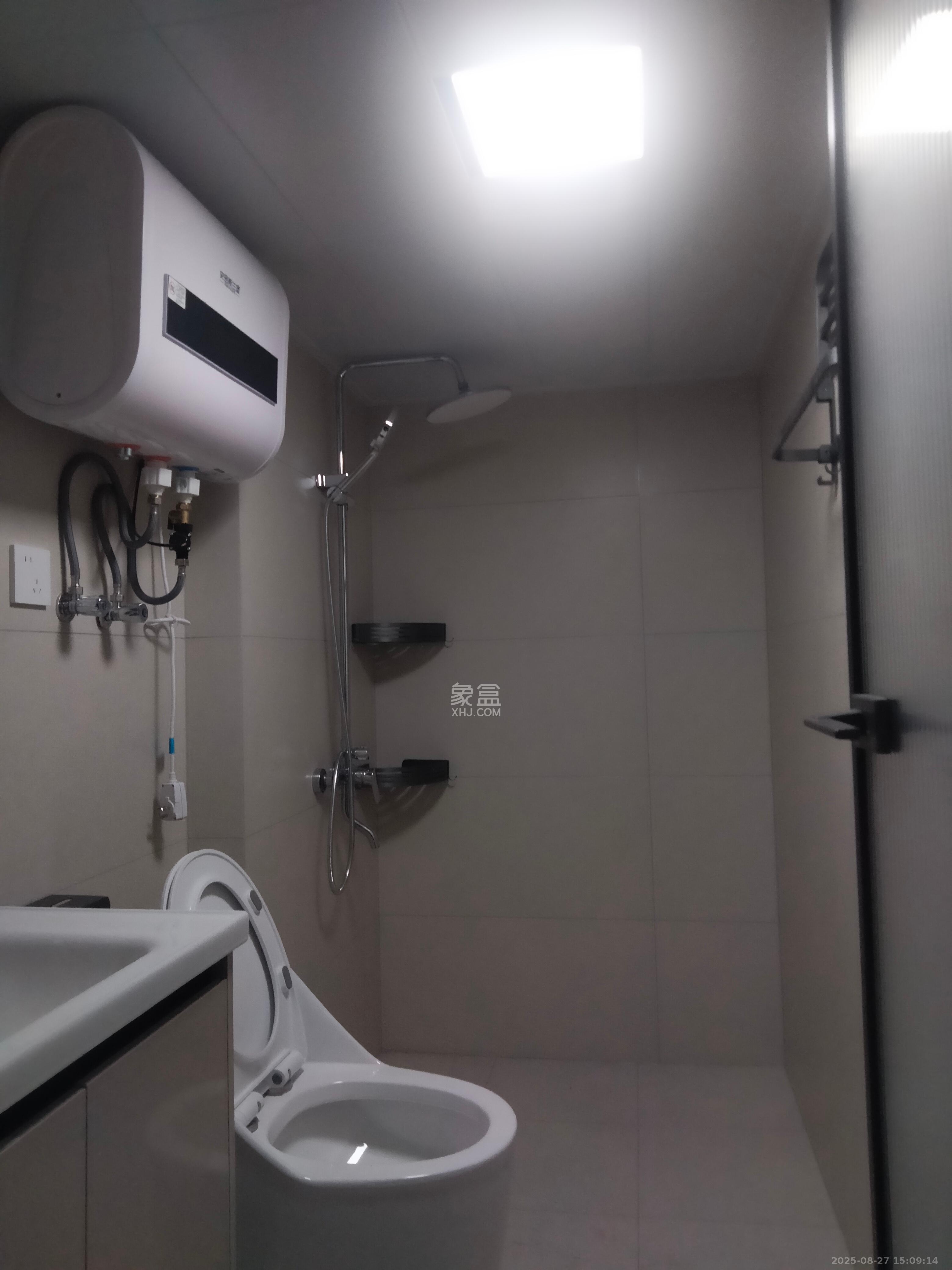 建发养云  2室1厅1卫   2700.00元/月室内图