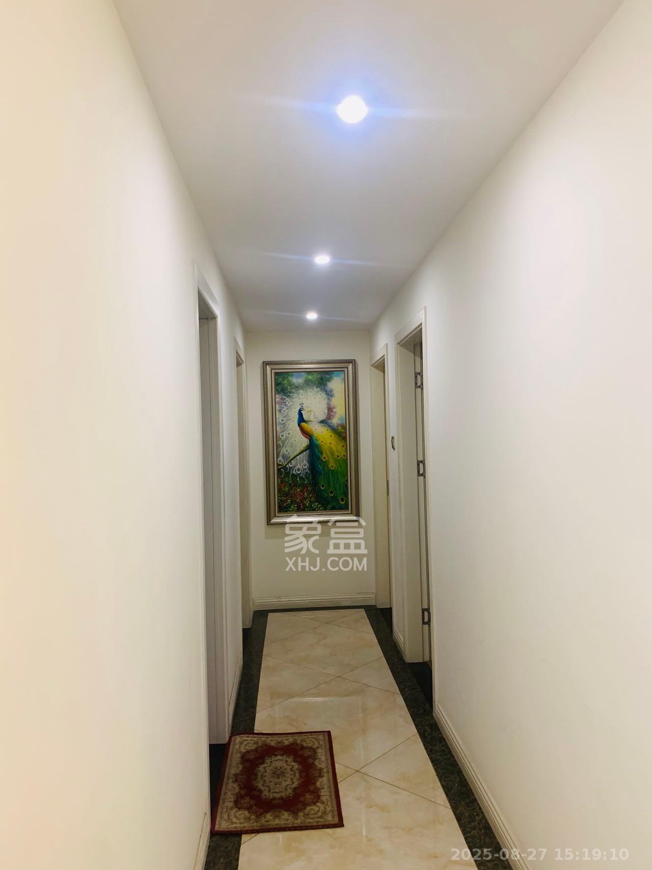中建芙蓉嘉苑  3室2厅2卫    3500.0元/月室内图