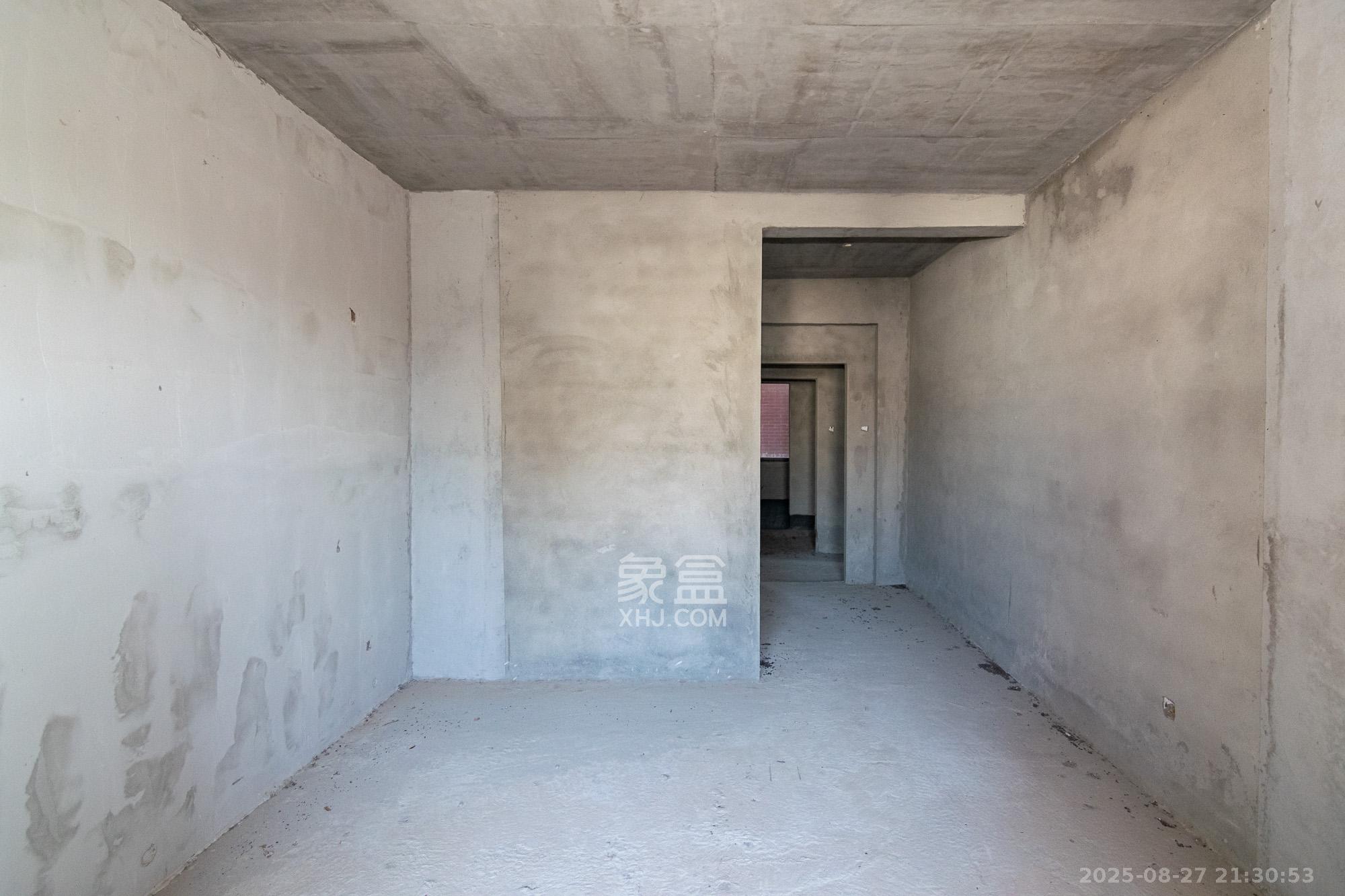 熙庭原著(房聚云台府) 5室2厅3卫 113.8万 熙庭原著(房聚云台府) 5室2厅3卫 113.8万卧室