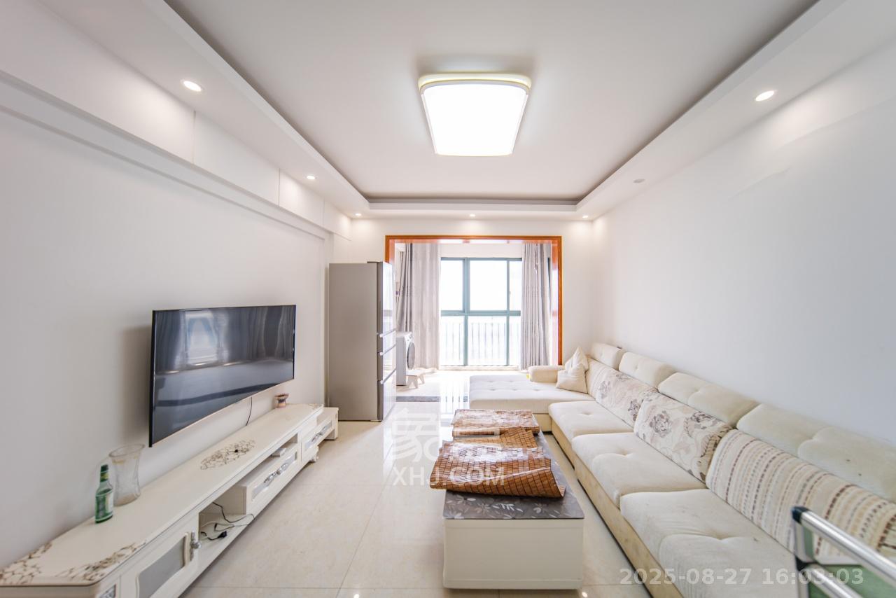 洋湖时代 2室2厅1卫 2000.0元/月 洋湖时代 2室2厅1卫 2000.0元/月室内图