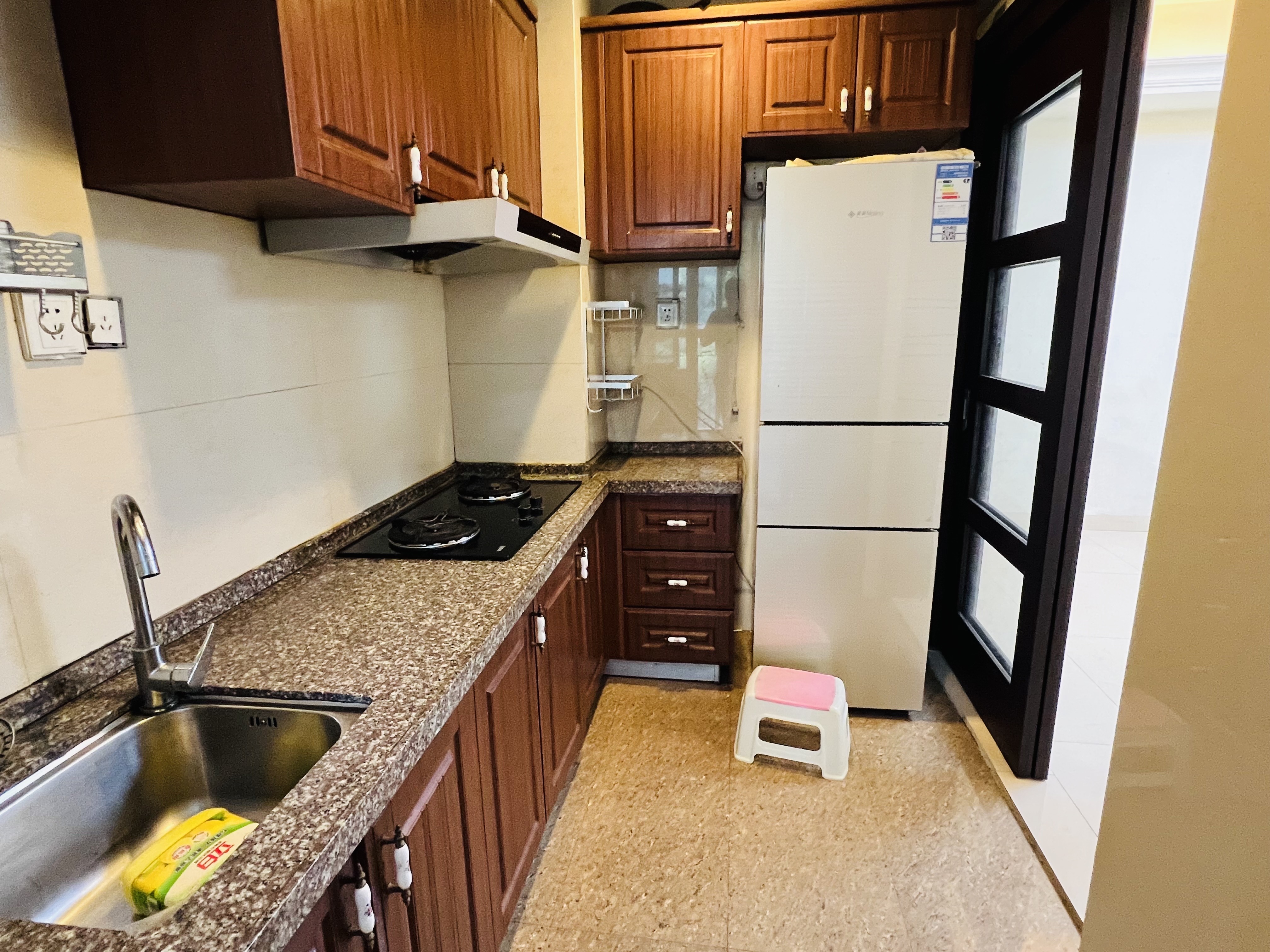 碧桂园 3室2厅1卫 1500.0元/月 碧桂园 3室2厅1卫 1500.0元/月室内图