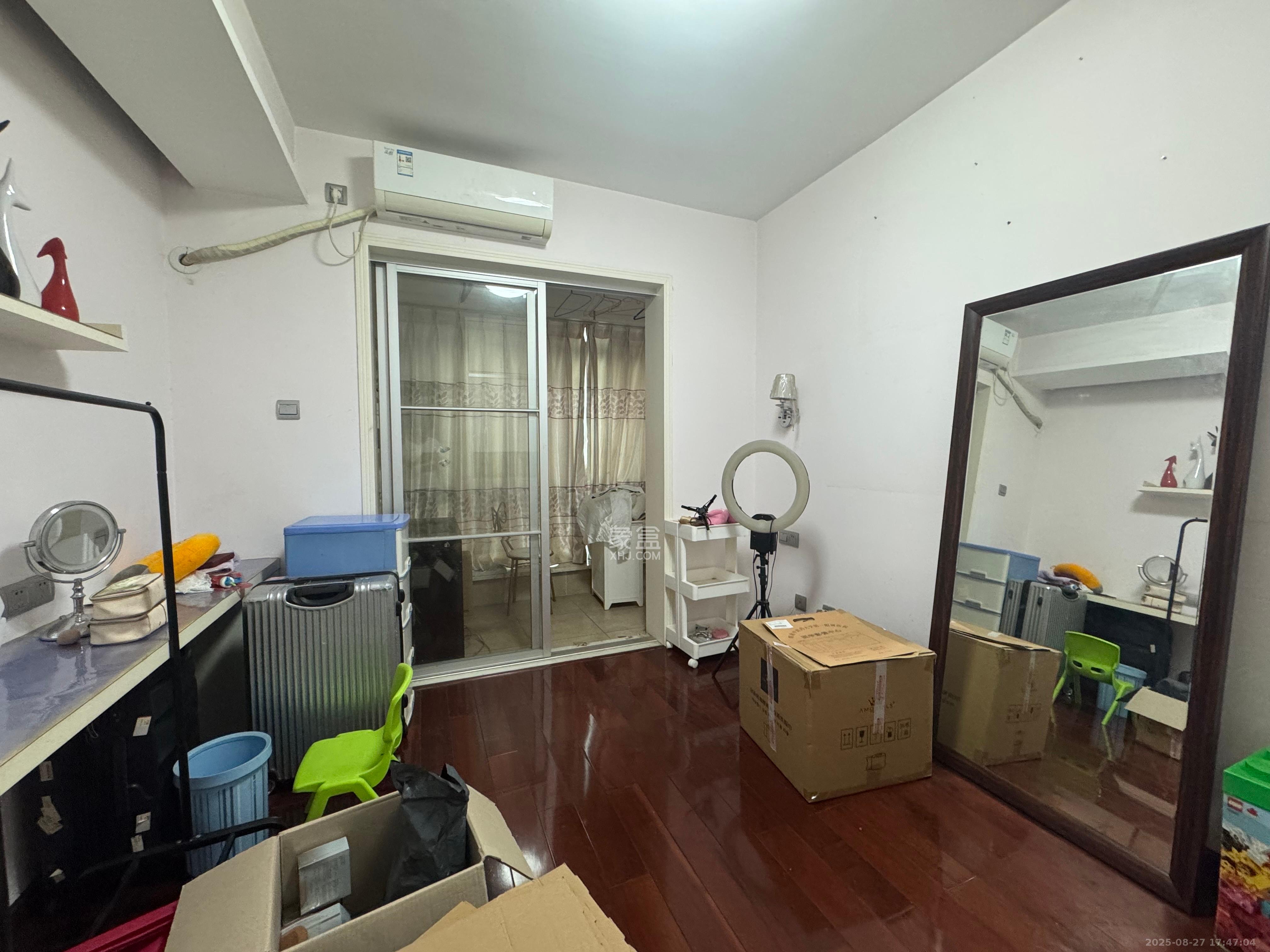 和庄 3室1厅2卫 2700.0元/月 和庄 3室1厅2卫 2700.0元/月室内图