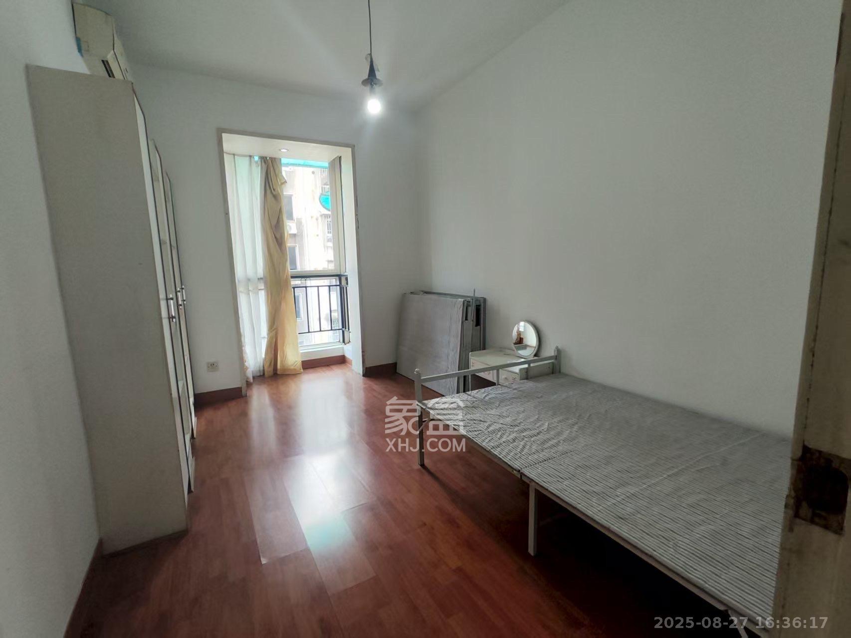 长鑫美树园  3室2厅2卫    2200.0元/月室内图