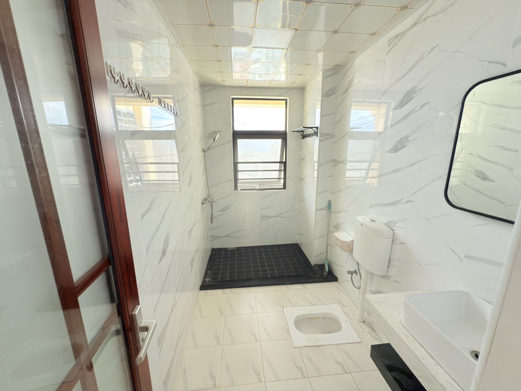 消防总队琼山住宅小区 3室2厅2卫 2800.0元/月 消防总队琼山住宅小区 3室2厅2卫 2800.0元/月室内图