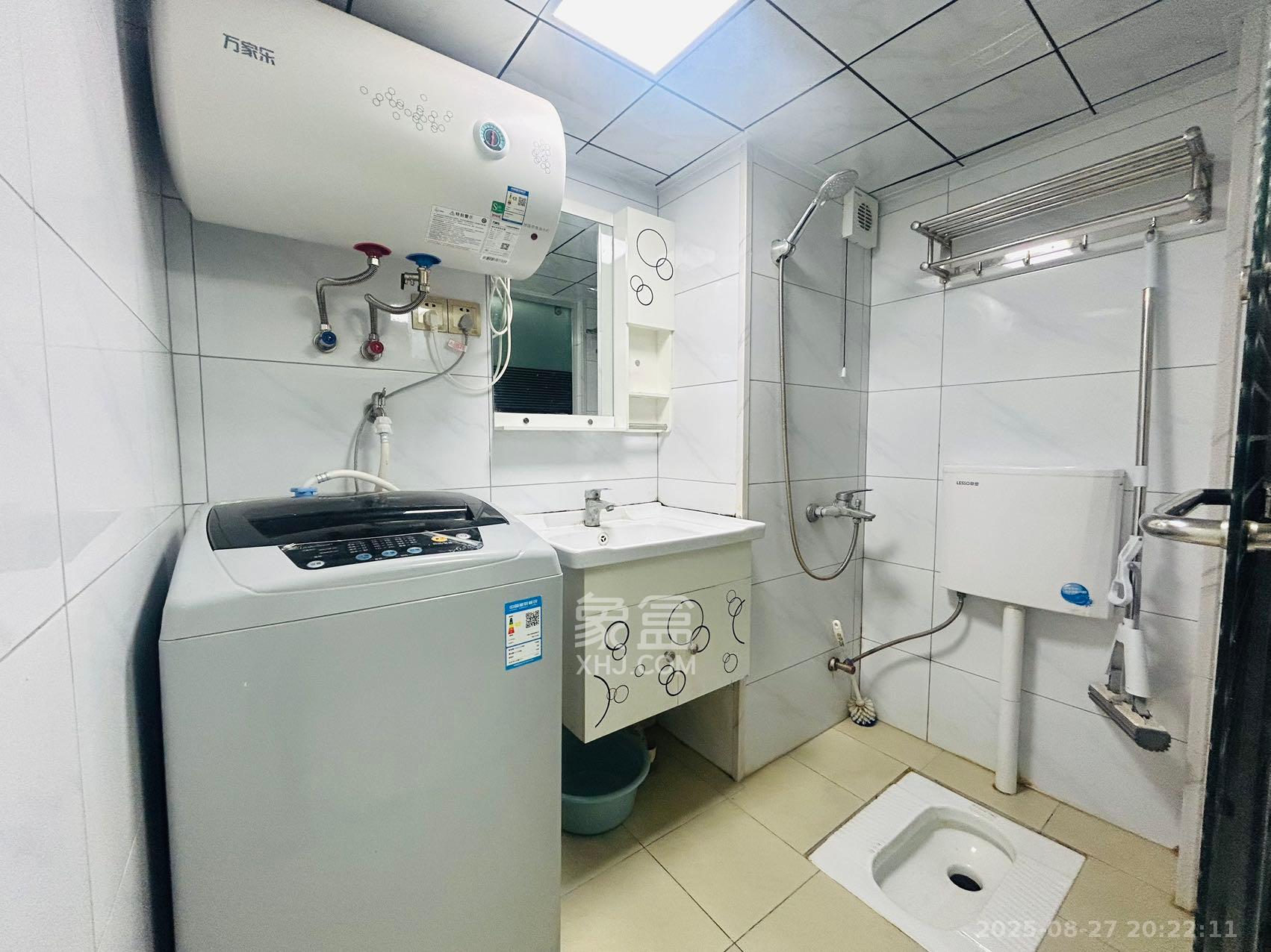 龙湖湘江星座（祺鑫星座公寓）  1室1厅1卫    1300.0元/月室内图