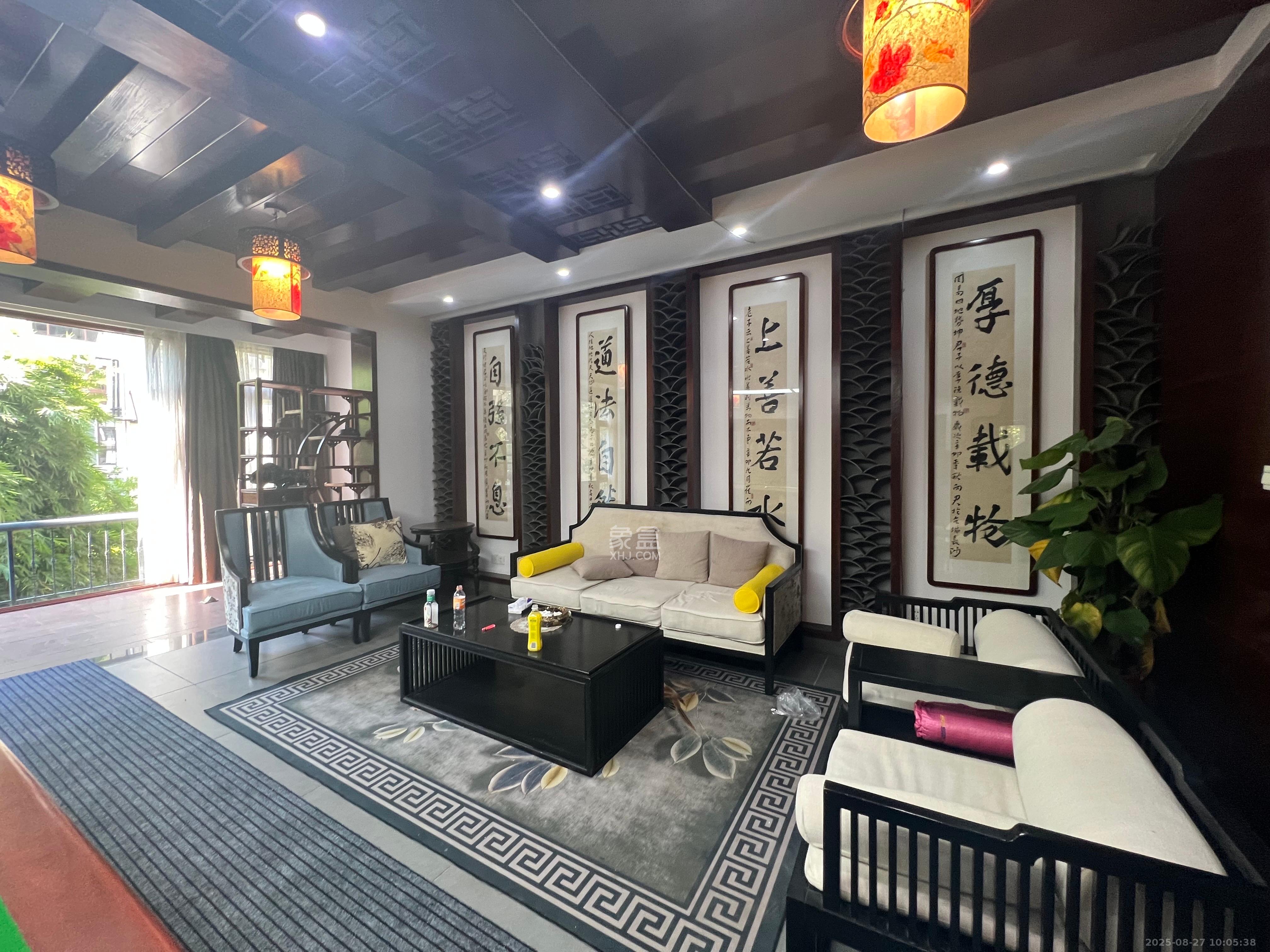 金色比华利 5室2厅2卫 9000.0元/月 金色比华利 5室2厅2卫 9000.0元/月室内图