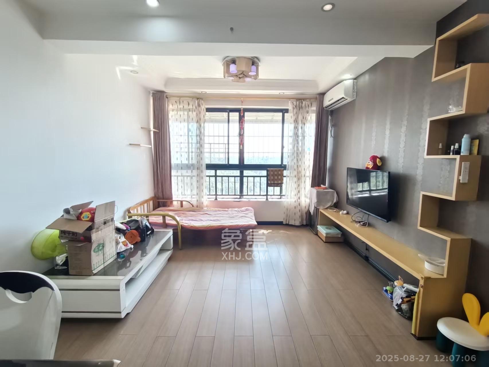 秀峰景园（领秀峰）  2室1厅1卫   1600.00元/月