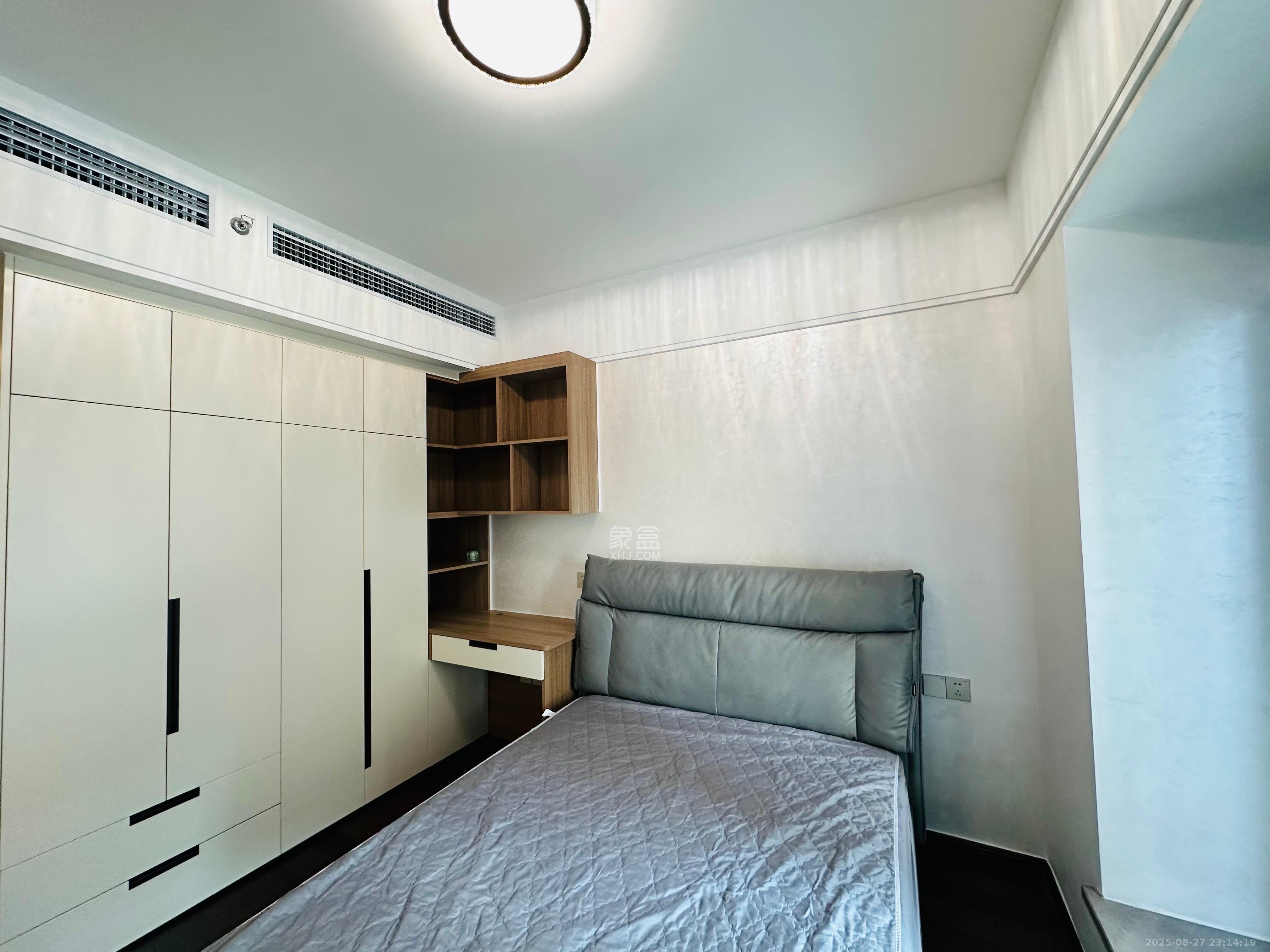 梅溪华府(新城金茂梦想华府)  4室2厅3卫    8500.0元/月 梅溪华府(新城金茂梦想华府)  4室2厅3卫    8500.0元/月室内图