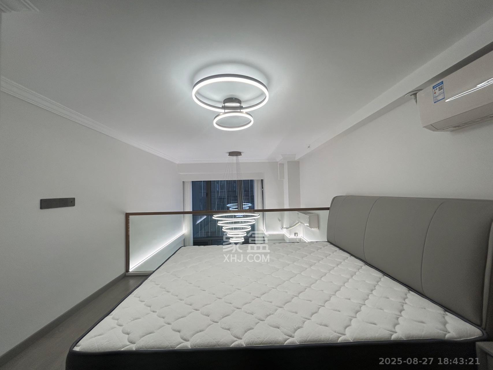 时代MOMA云PARK  1室1厅1卫   2400.00元/月室内图