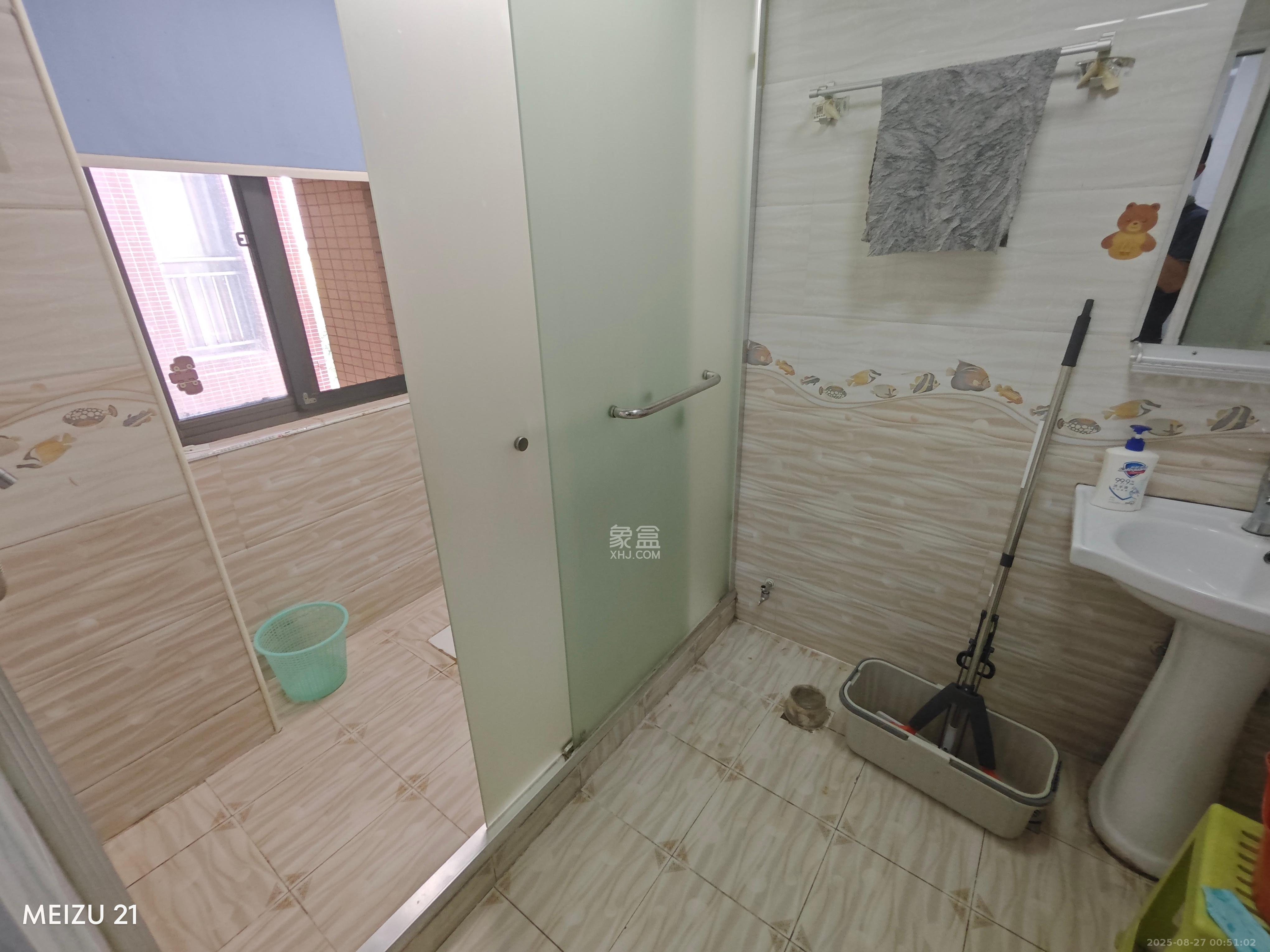 英祥春天  2室2厅1卫    2200.0元/月室内图