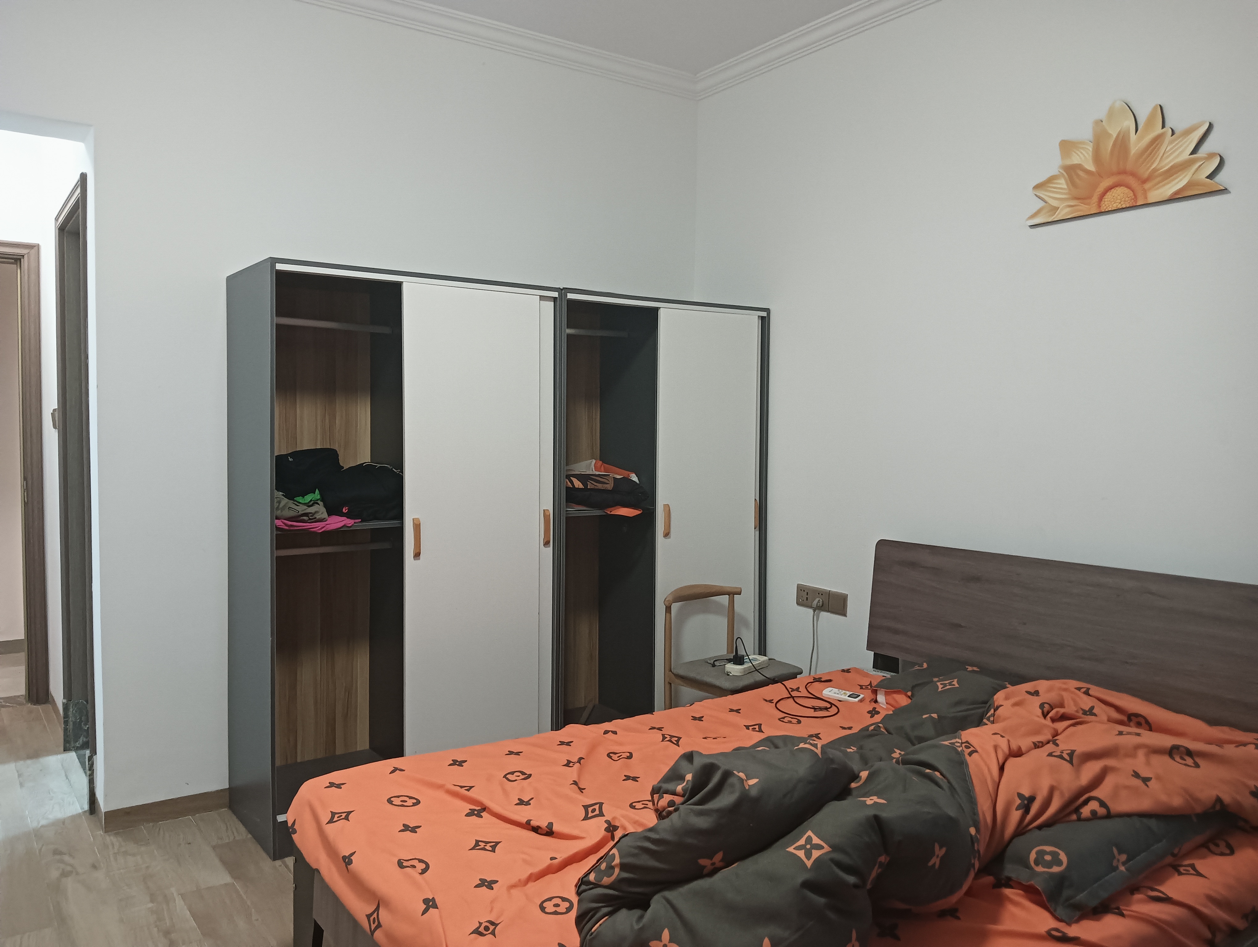 金岛国际 3室2厅2卫 3000.0元/月 金岛国际 3室2厅2卫 3000.0元/月室内图