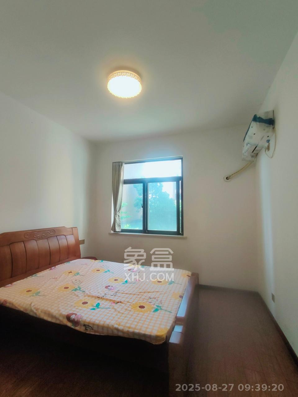 山水嘉园  5室2厅2卫    3200.0元/月 山水嘉园  5室2厅2卫    3200.0元/月室内图