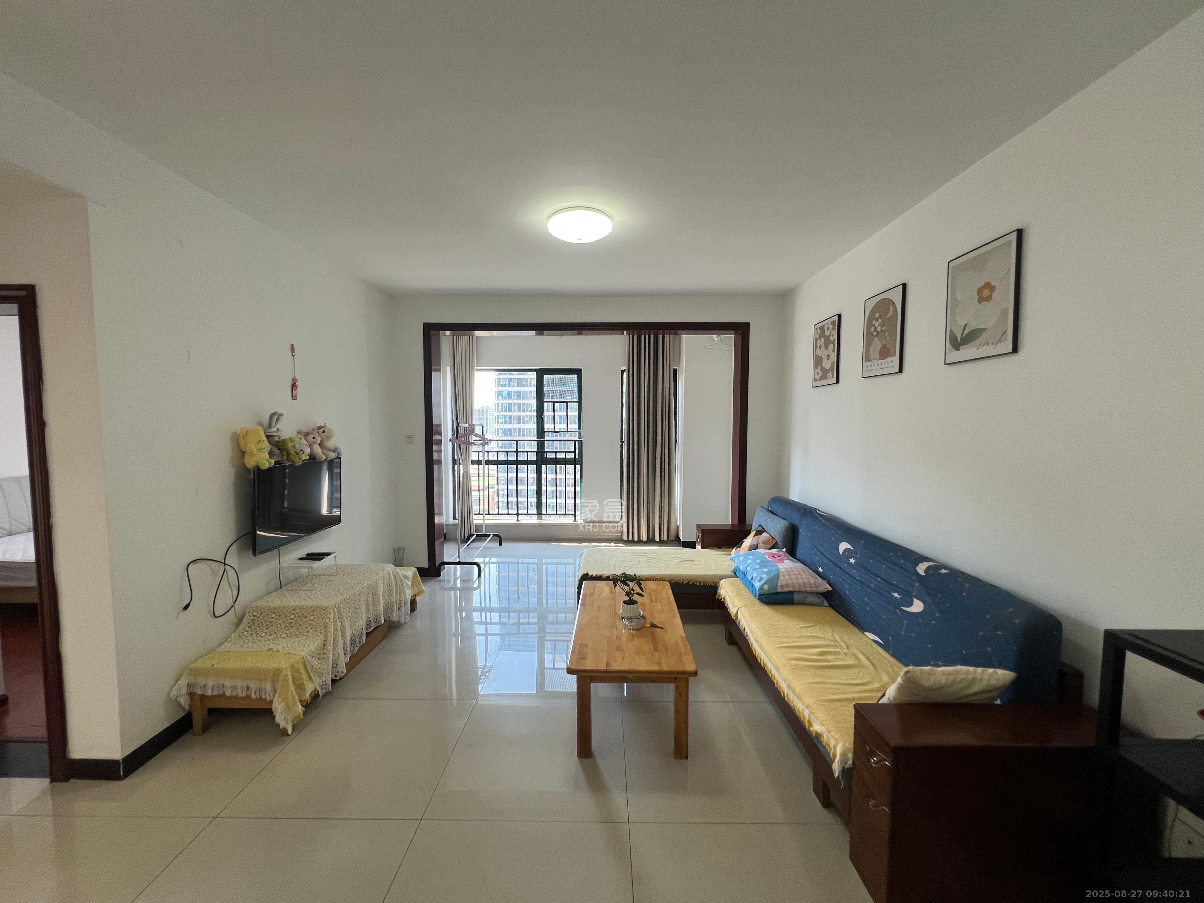 岳北和苑  2室2厅1卫    2500.0元/月 岳北和苑  2室2厅1卫    2500.0元/月室内图