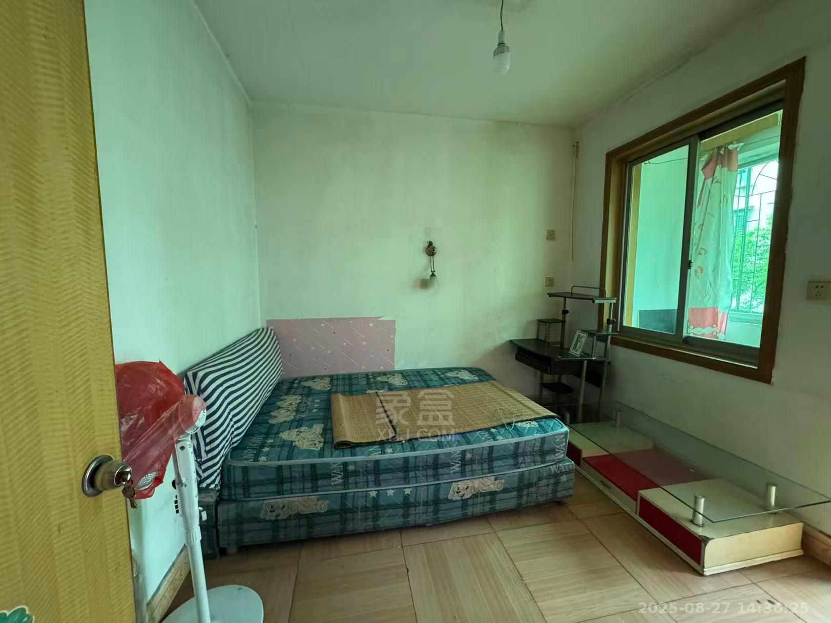 益民小区 3室2厅2卫 1300.0元/月 益民小区 3室2厅2卫 1300.0元/月室内图