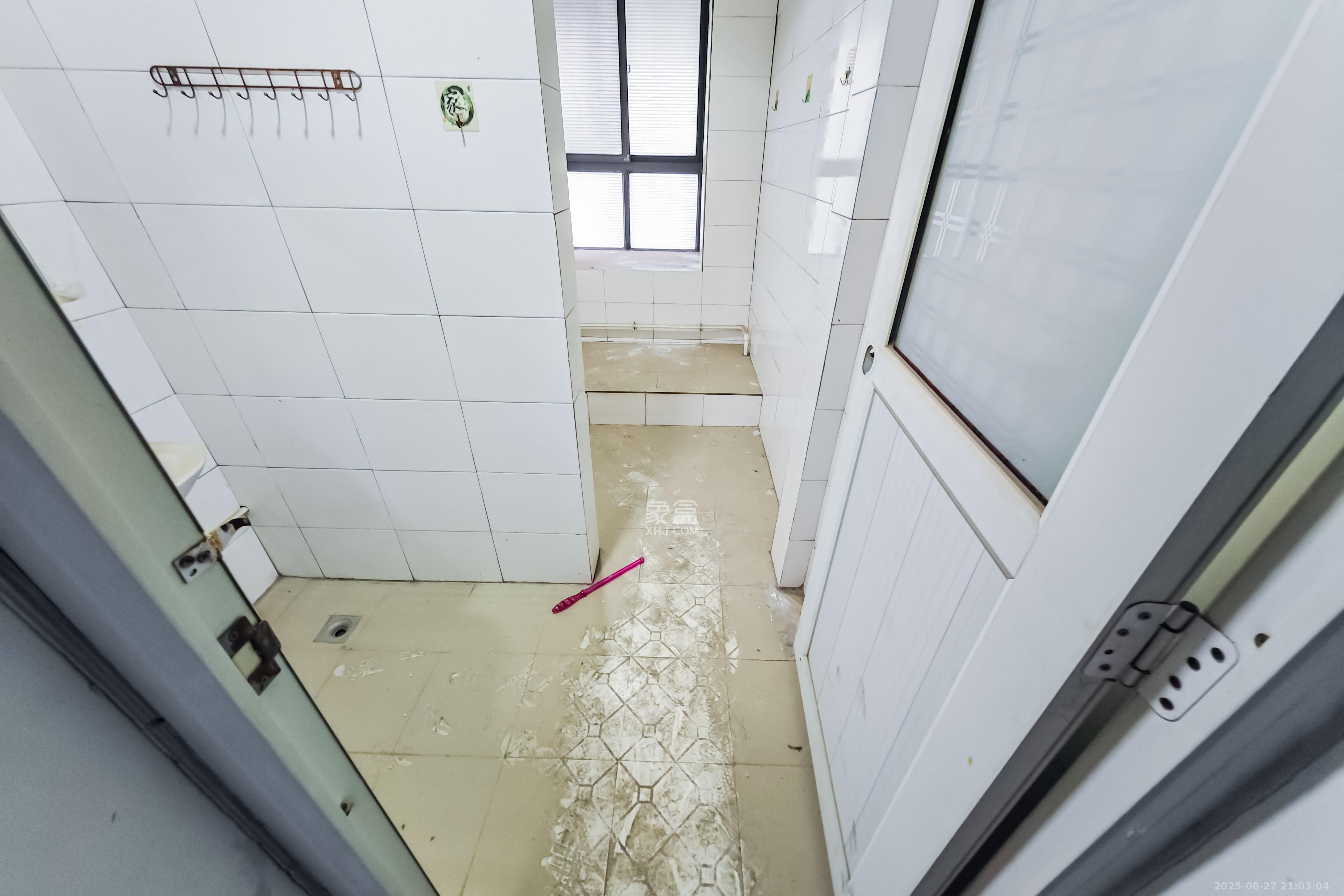 万树丹堤 3室2厅2卫 99.0万 万树丹堤 3室2厅2卫 99.0万其他