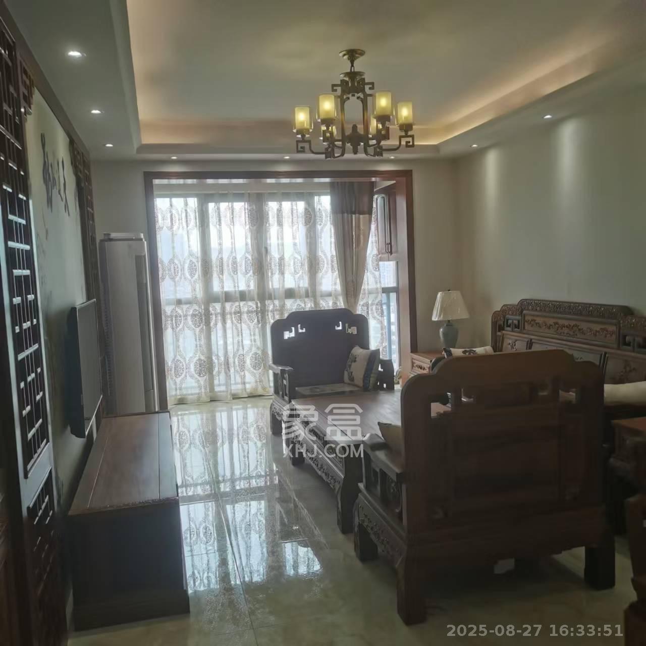 钱隆首府(福晟御园)  3室1厅1卫    3200.0元/月 钱隆首府(福晟御园)  3室1厅1卫    3200.0元/月室内图