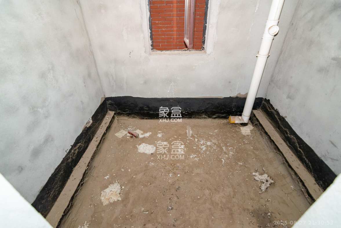 熙庭原著(房聚云台府) 5室2厅3卫 113.8万 熙庭原著(房聚云台府) 5室2厅3卫 113.8万卫生间