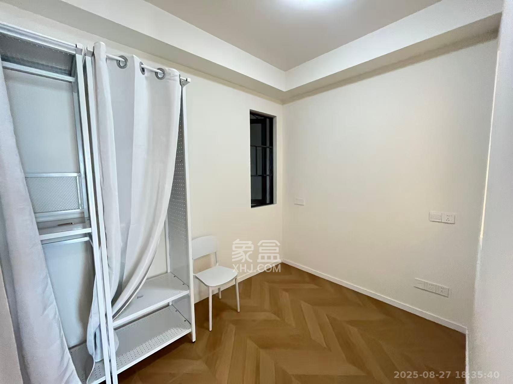 佳兆业城市广场 4室2厅2卫 2800.0元/月 佳兆业城市广场 4室2厅2卫 2800.0元/月室内图