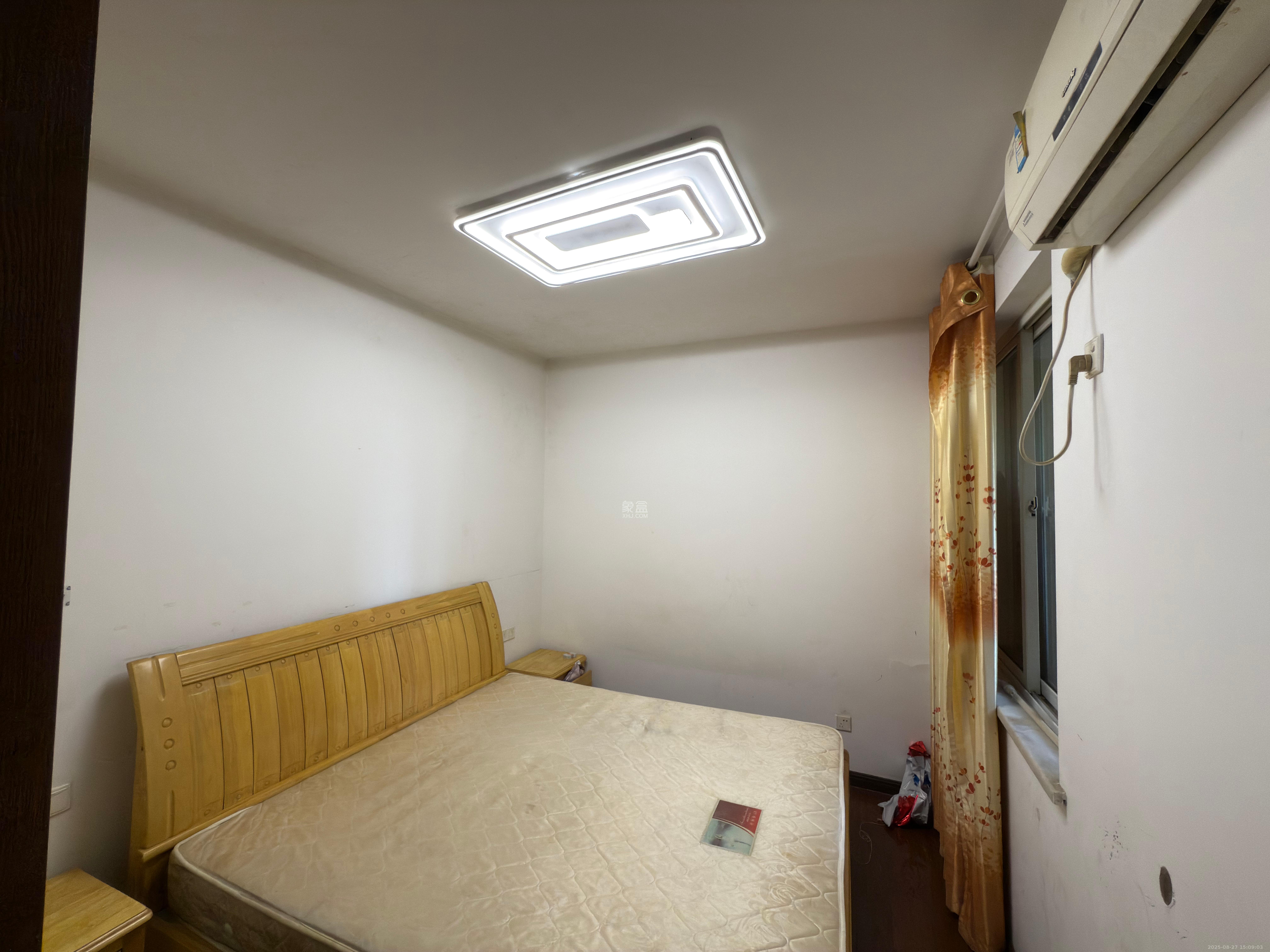 汇都公寓 3室1厅1卫 2500.0元/月 汇都公寓 3室1厅1卫 2500.0元/月室内图