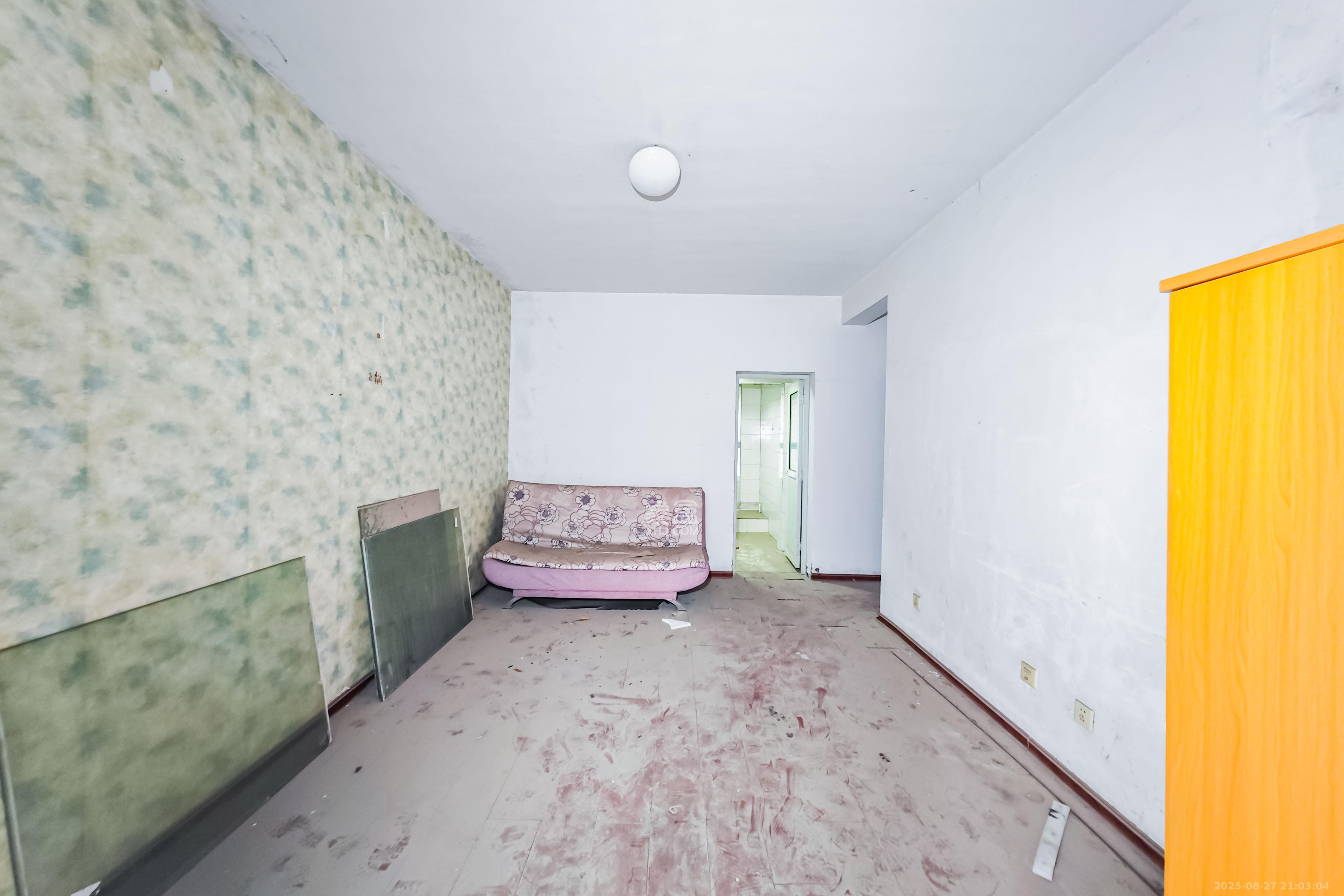 万树丹堤 3室2厅2卫 99.0万 万树丹堤 3室2厅2卫 99.0万其他