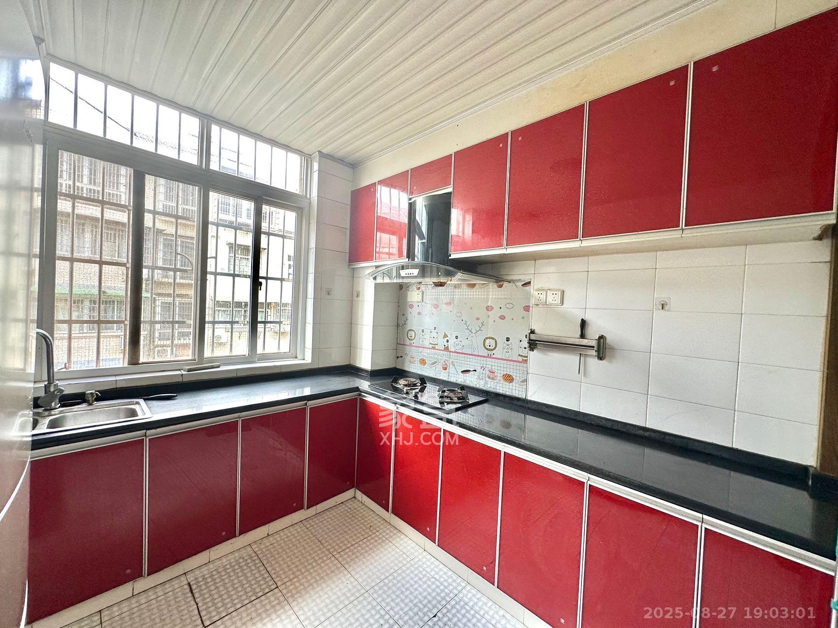 红星农博住宅小区(佳英农博小区)  3室1厅1卫    1660.0元/月 红星农博住宅小区(佳英农博小区)  3室1厅1卫    1660.0元/月室内图