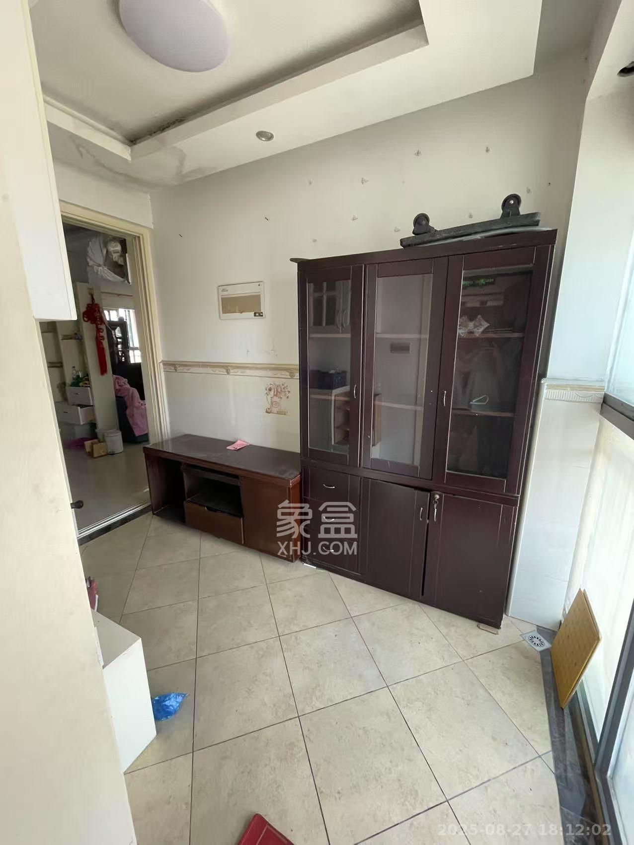 钰龙天下一期 3室2厅2卫 2800.0元/月 钰龙天下一期 3室2厅2卫 2800.0元/月室内图