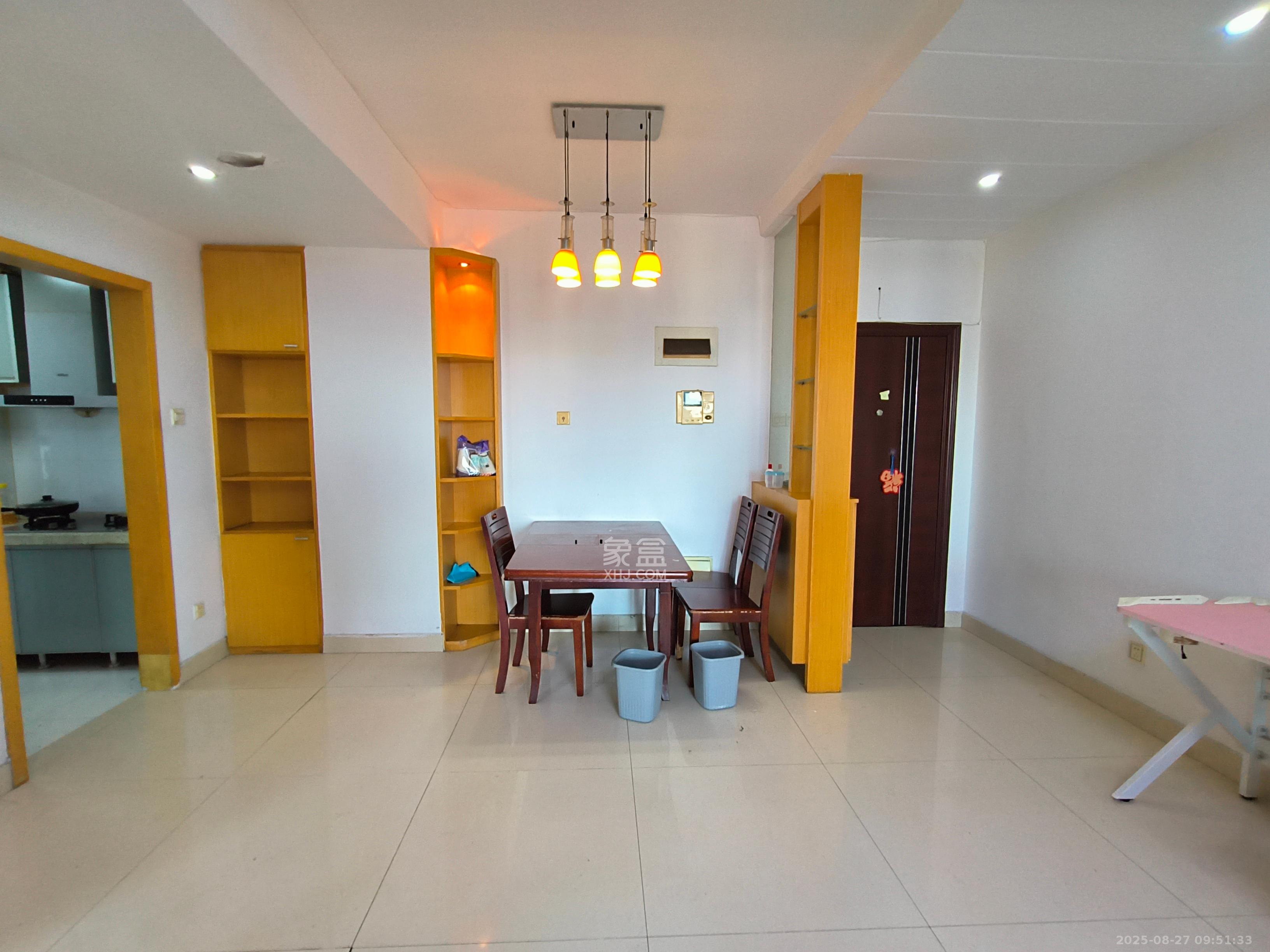 湘域中央 2室1厅1卫 2800.0元/月 湘域中央 2室1厅1卫 2800.0元/月室内图