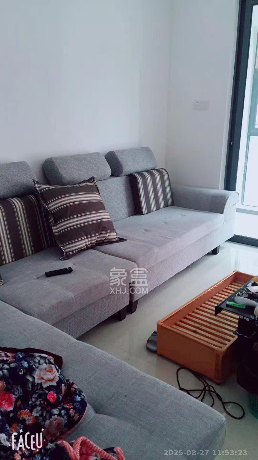 高林仕家  3室2厅2卫    2200.0元/月 高林仕家  3室2厅2卫    2200.0元/月室内图