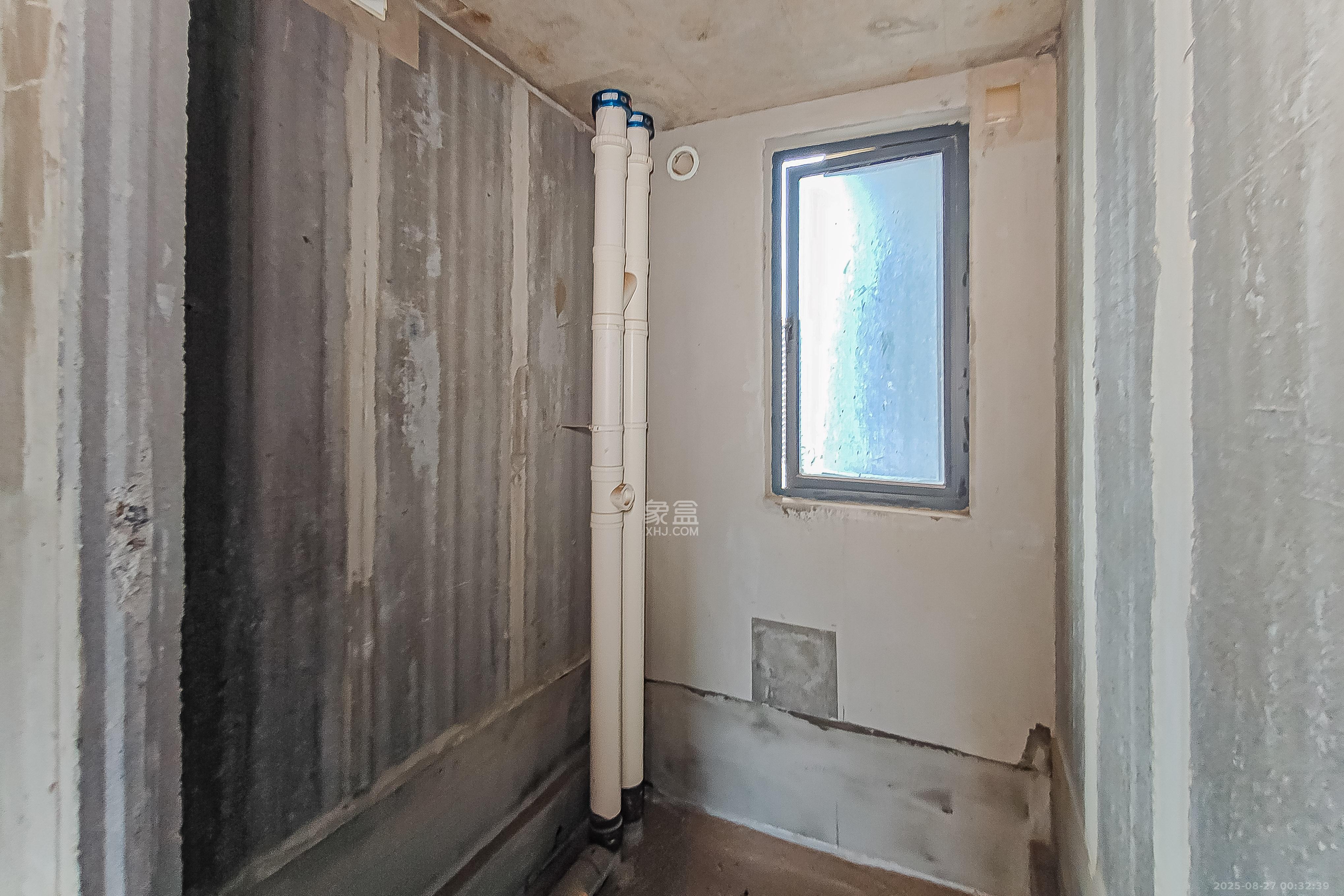 建发中央公园（建发美地）  3室2厅1卫   147.00万卫生间