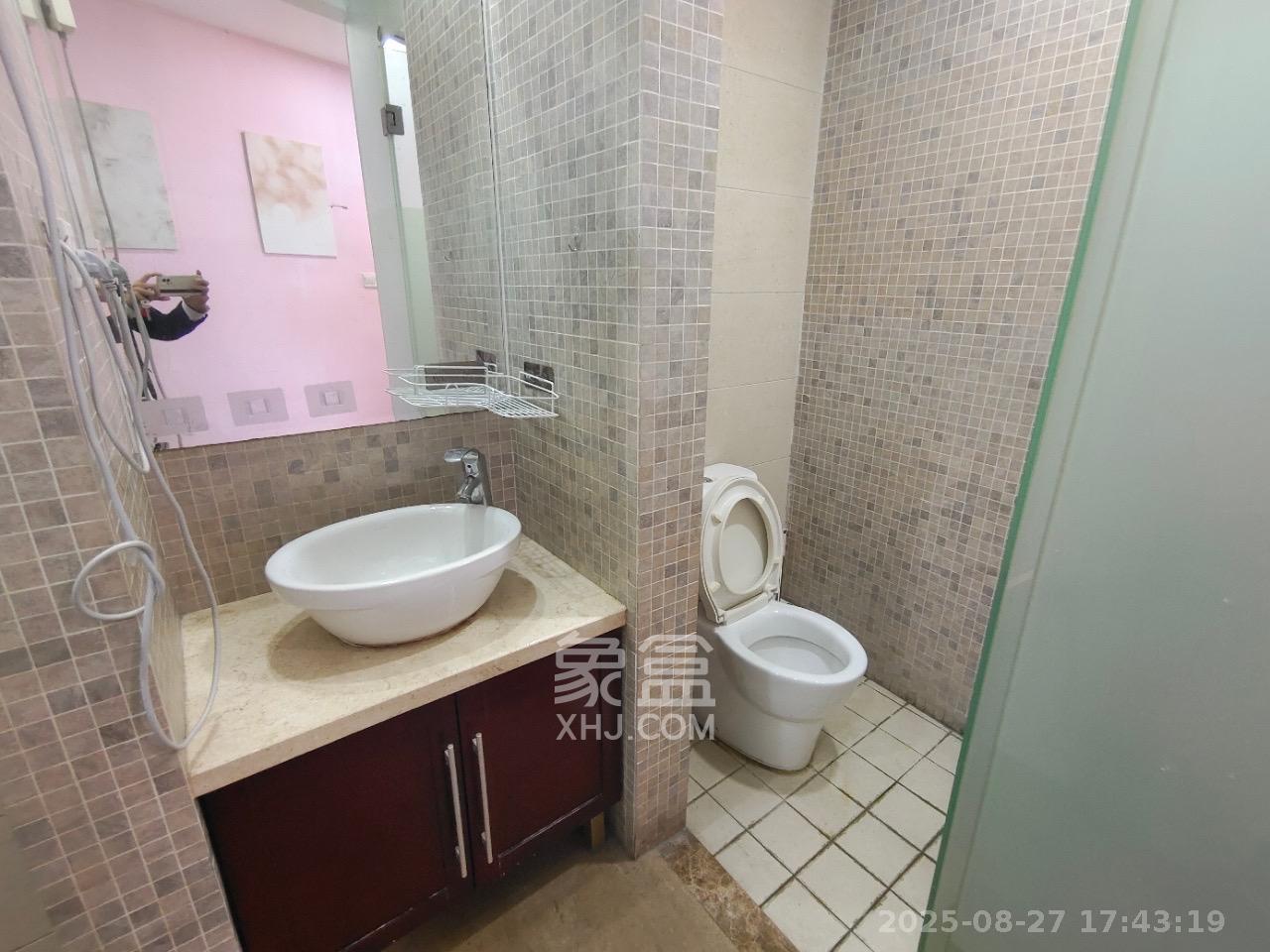 铂宫  1室1厅1卫    1600.0元/月室内图