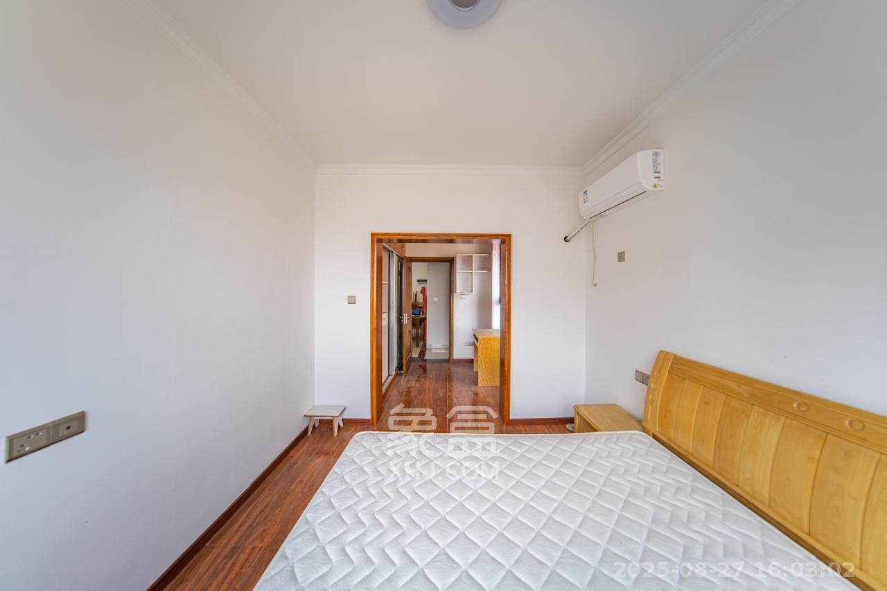 洋湖时代 2室2厅1卫 2000.0元/月 洋湖时代 2室2厅1卫 2000.0元/月室内图